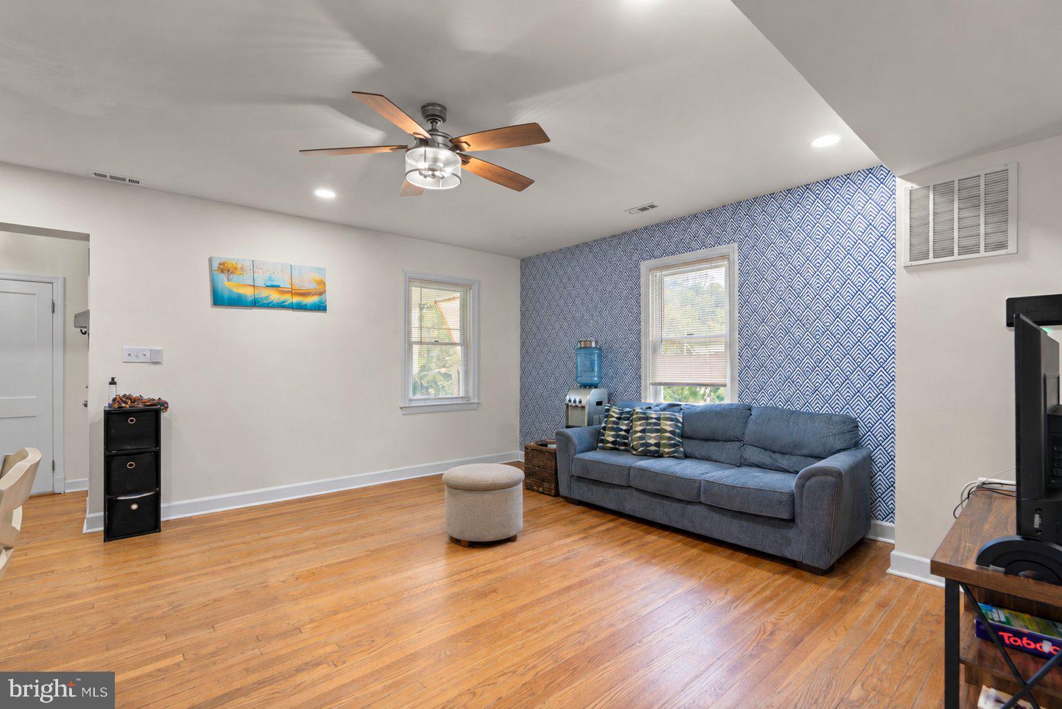 2611 PURNELL