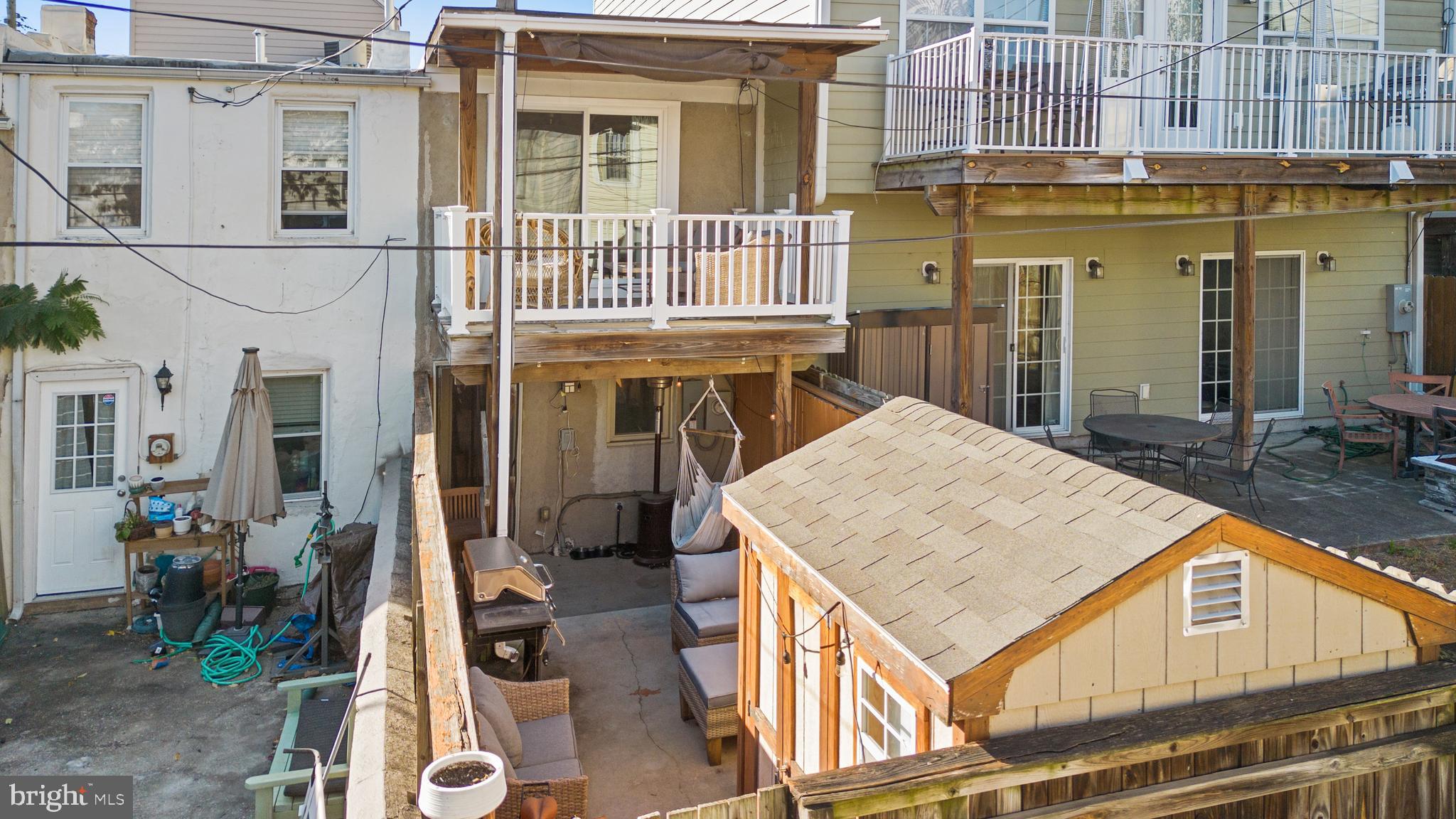 RIVERSIDE - Residential