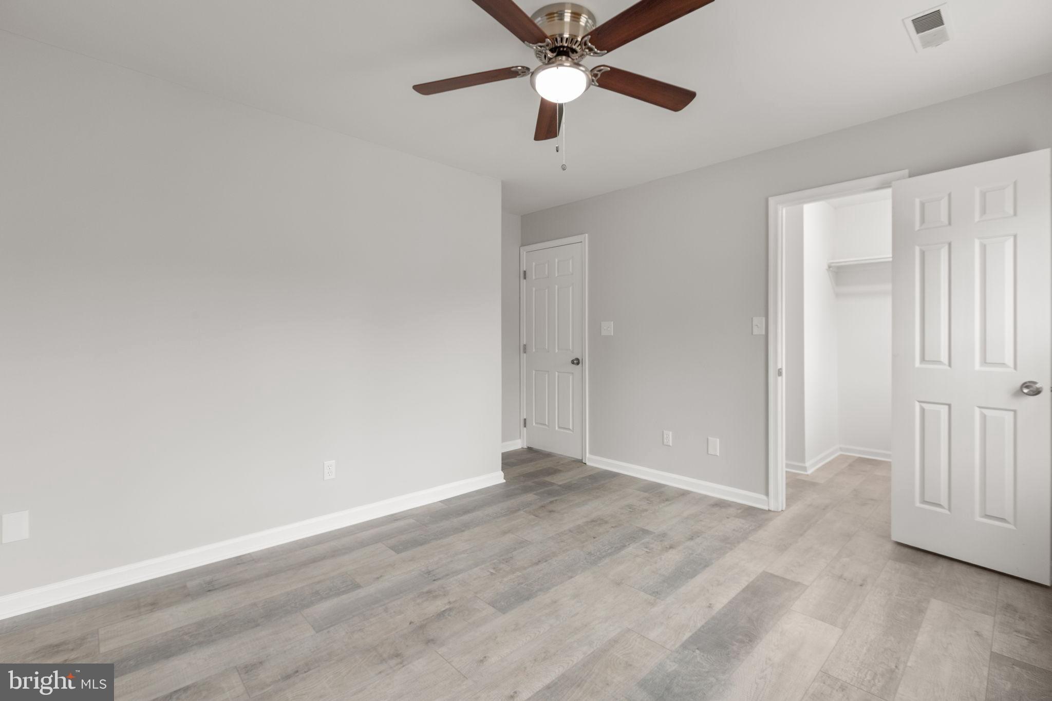 CAMELOT - Residential