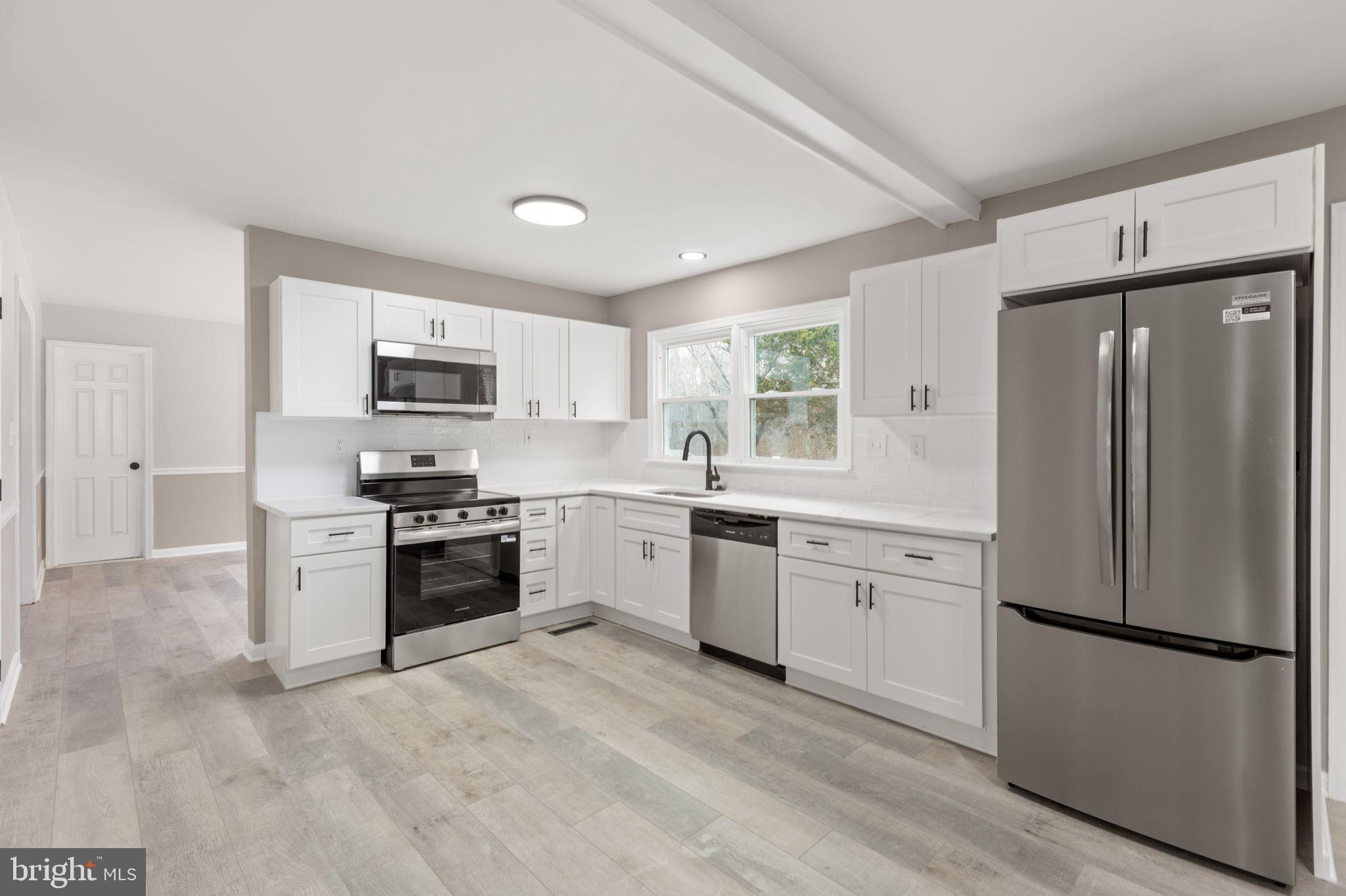 CAMELOT - Residential