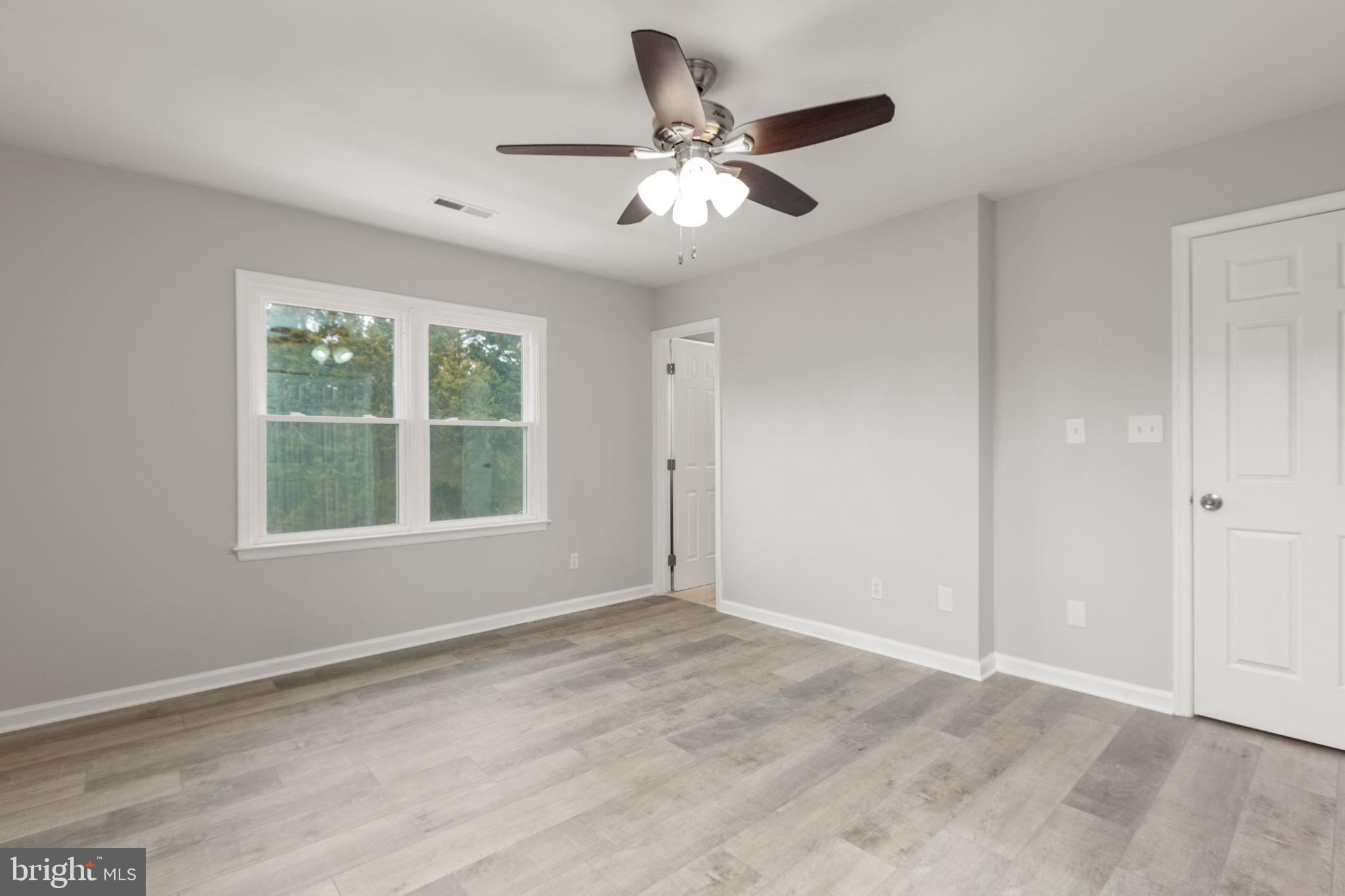 CAMELOT - Residential