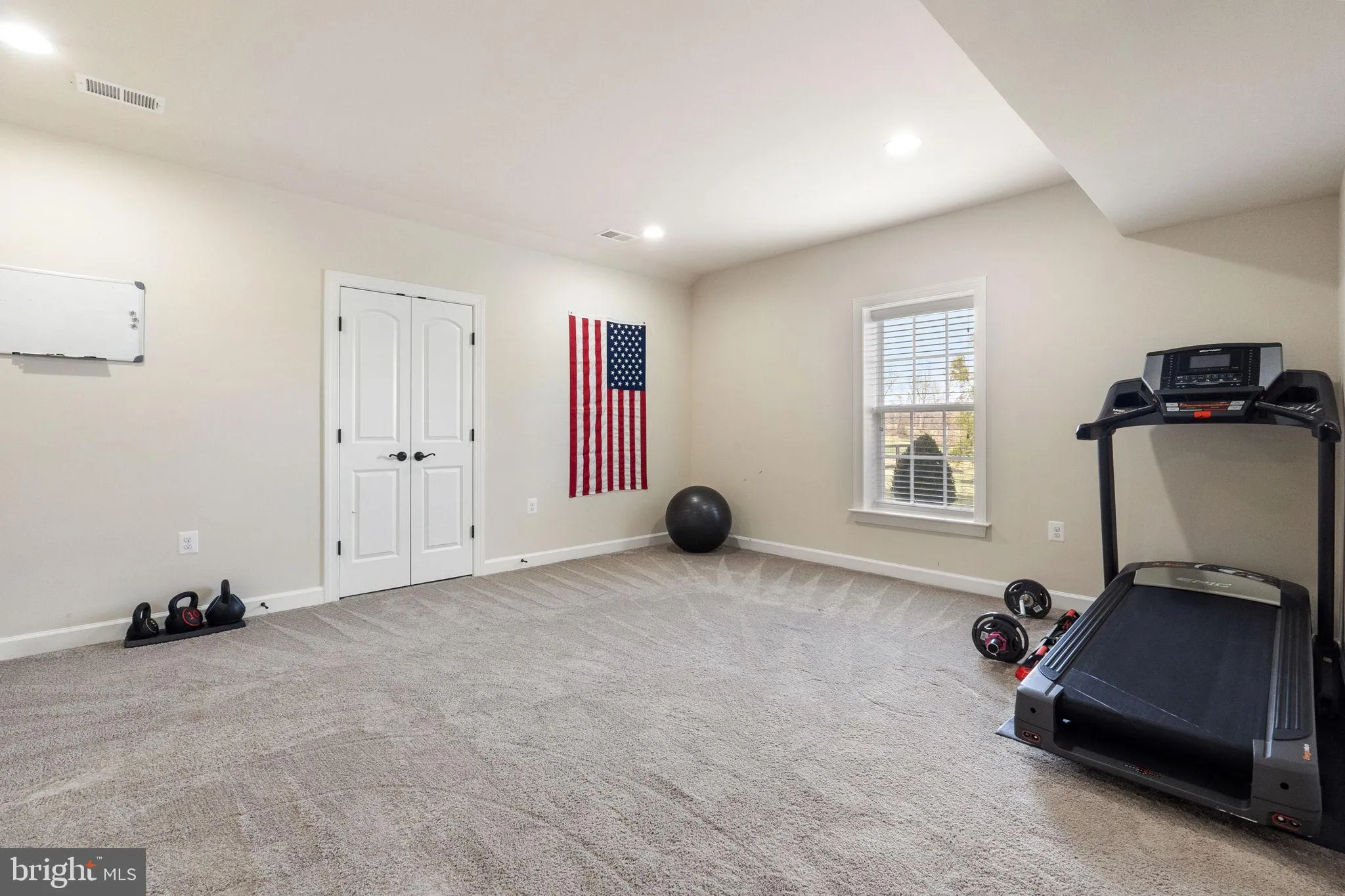 Purcellville, Virginia 20132, United States, 5 Bedrooms Bedrooms, ,6 BathroomsBathrooms,Residential,Active,94059