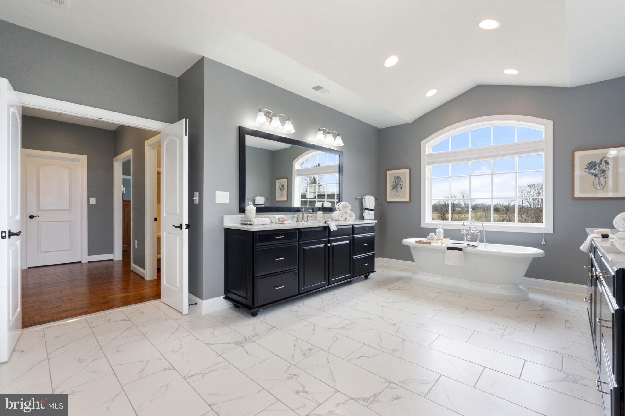 BLACK OAK RIDGE - Residential