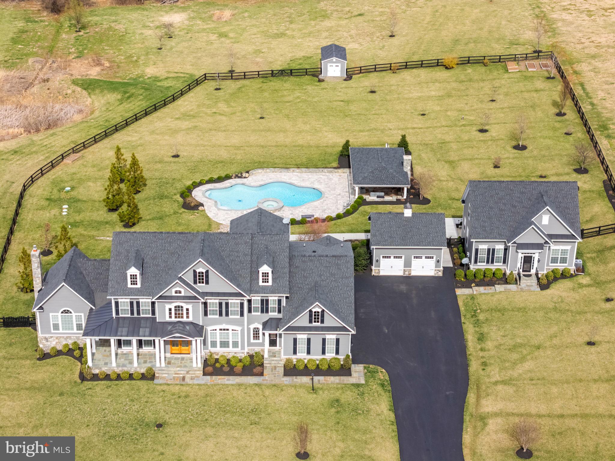 BLACK OAK RIDGE - Residential