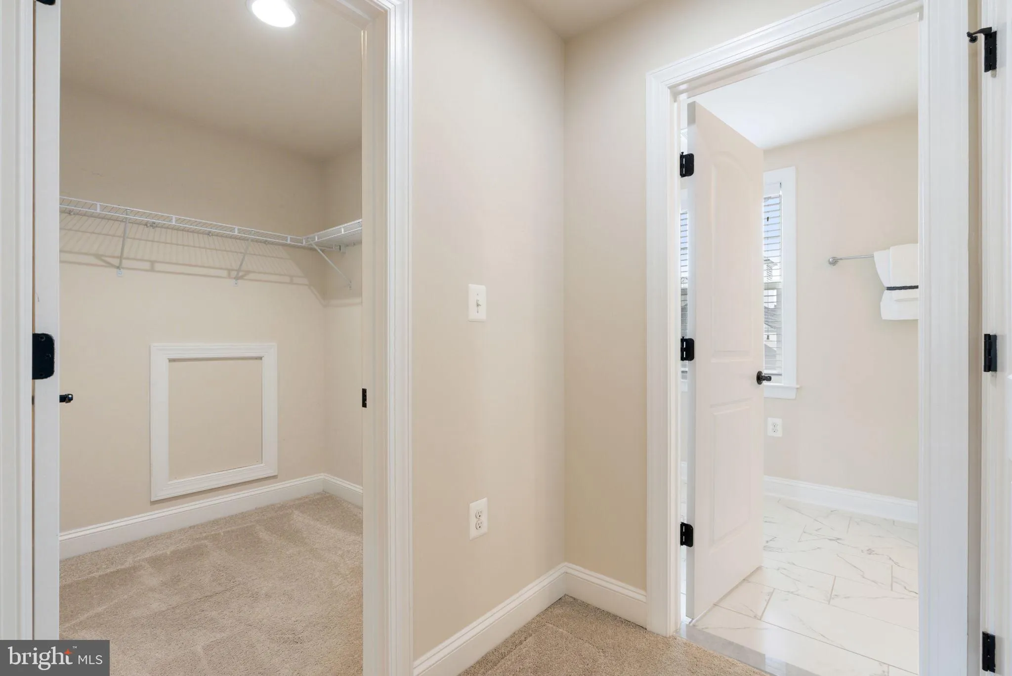 Purcellville, Virginia 20132, United States, 5 Bedrooms Bedrooms, ,6 BathroomsBathrooms,Residential,Active,94059