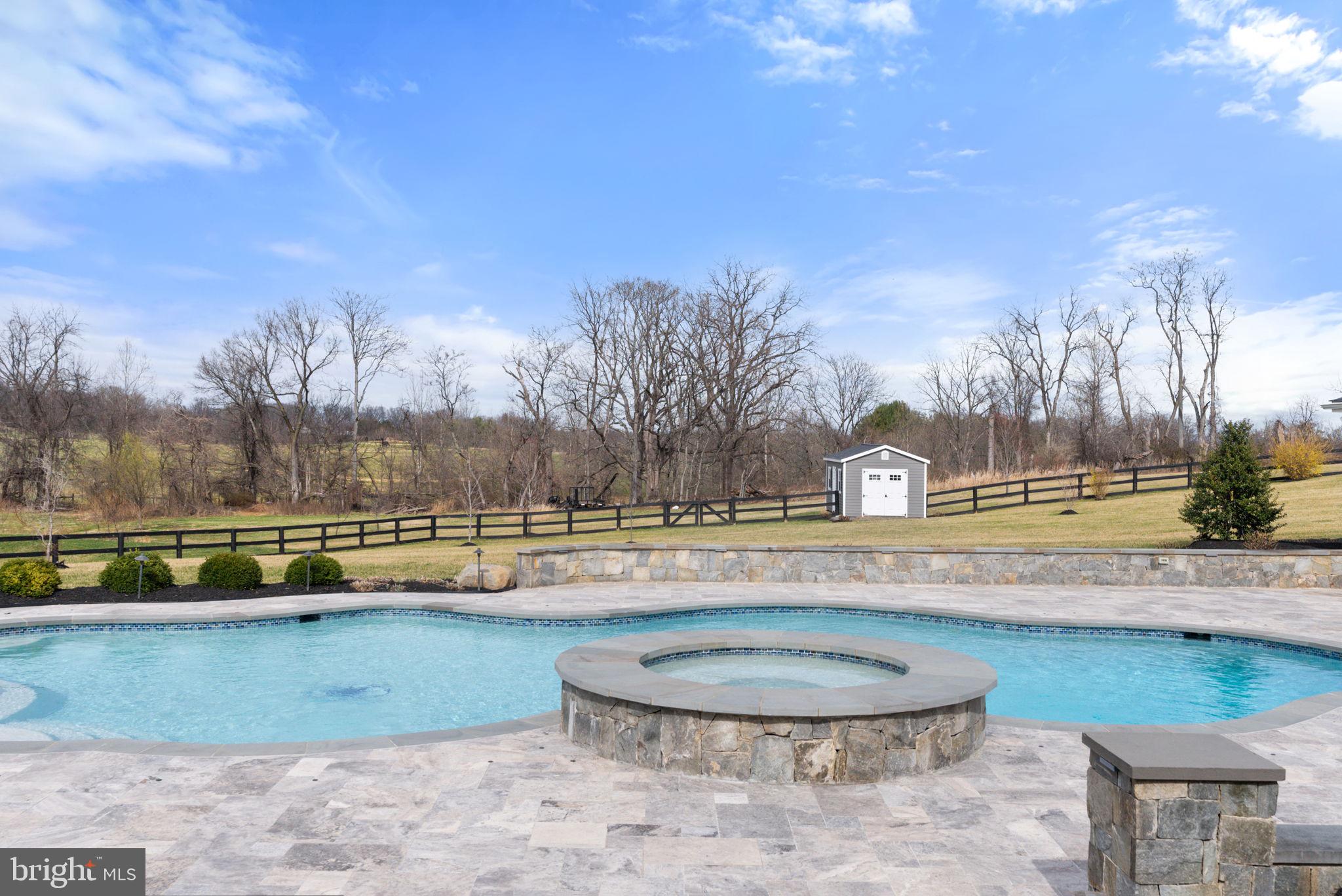 BLACK OAK RIDGE - Residential