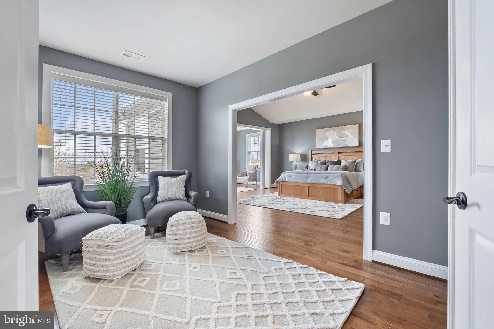 Purcellville, Virginia 20132, United States, 5 Bedrooms Bedrooms, ,6 BathroomsBathrooms,Residential,Active,94059