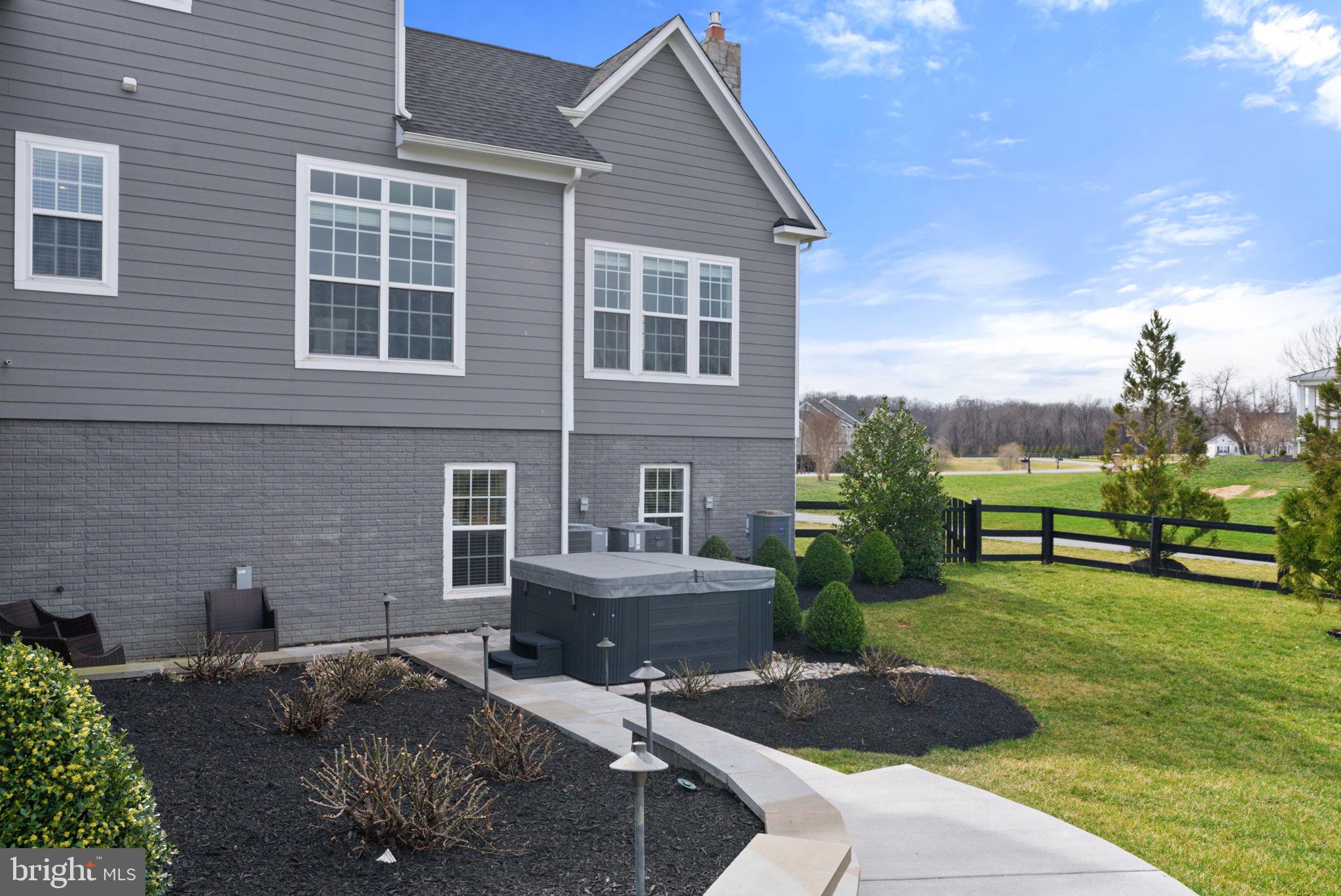 BLACK OAK RIDGE - Residential