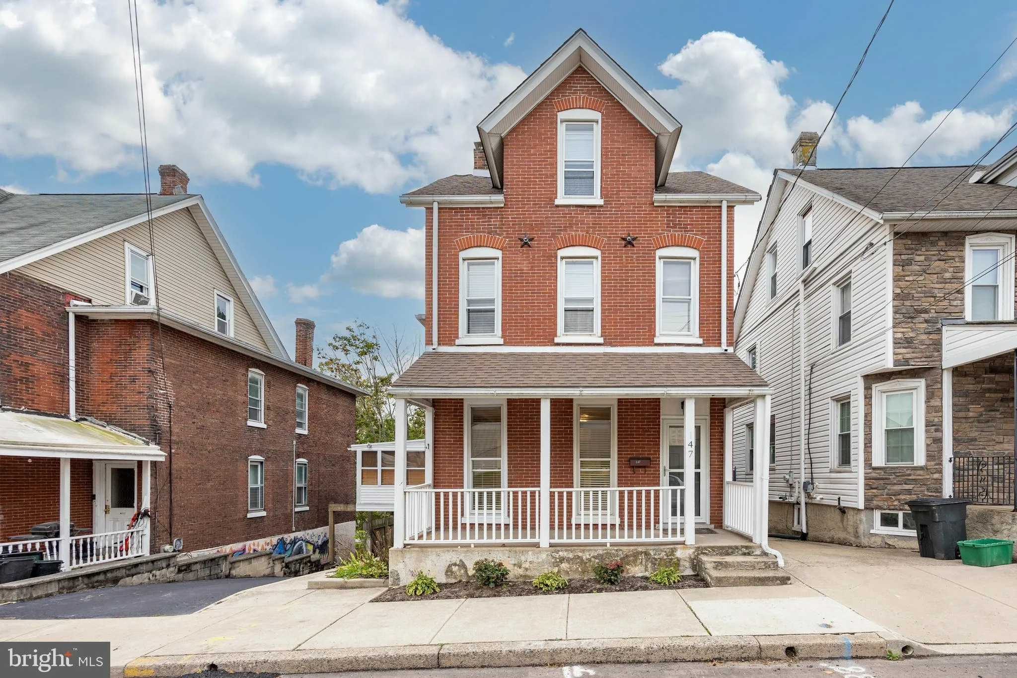 Royersford, Pennsylvania 19468, United States, 3 Bedrooms Bedrooms, ,2 BathroomsBathrooms,Residential,Active,229855