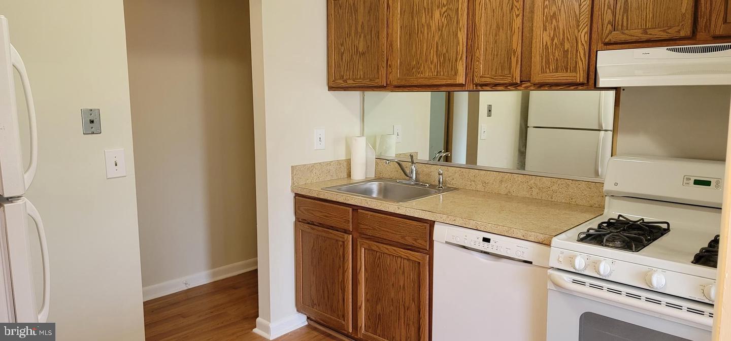 114 VAN BUREN ROAD 5