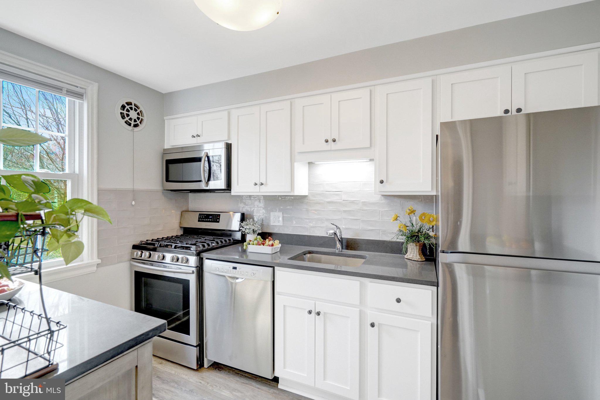 6611 E WAKEFIELD DRIVE B1