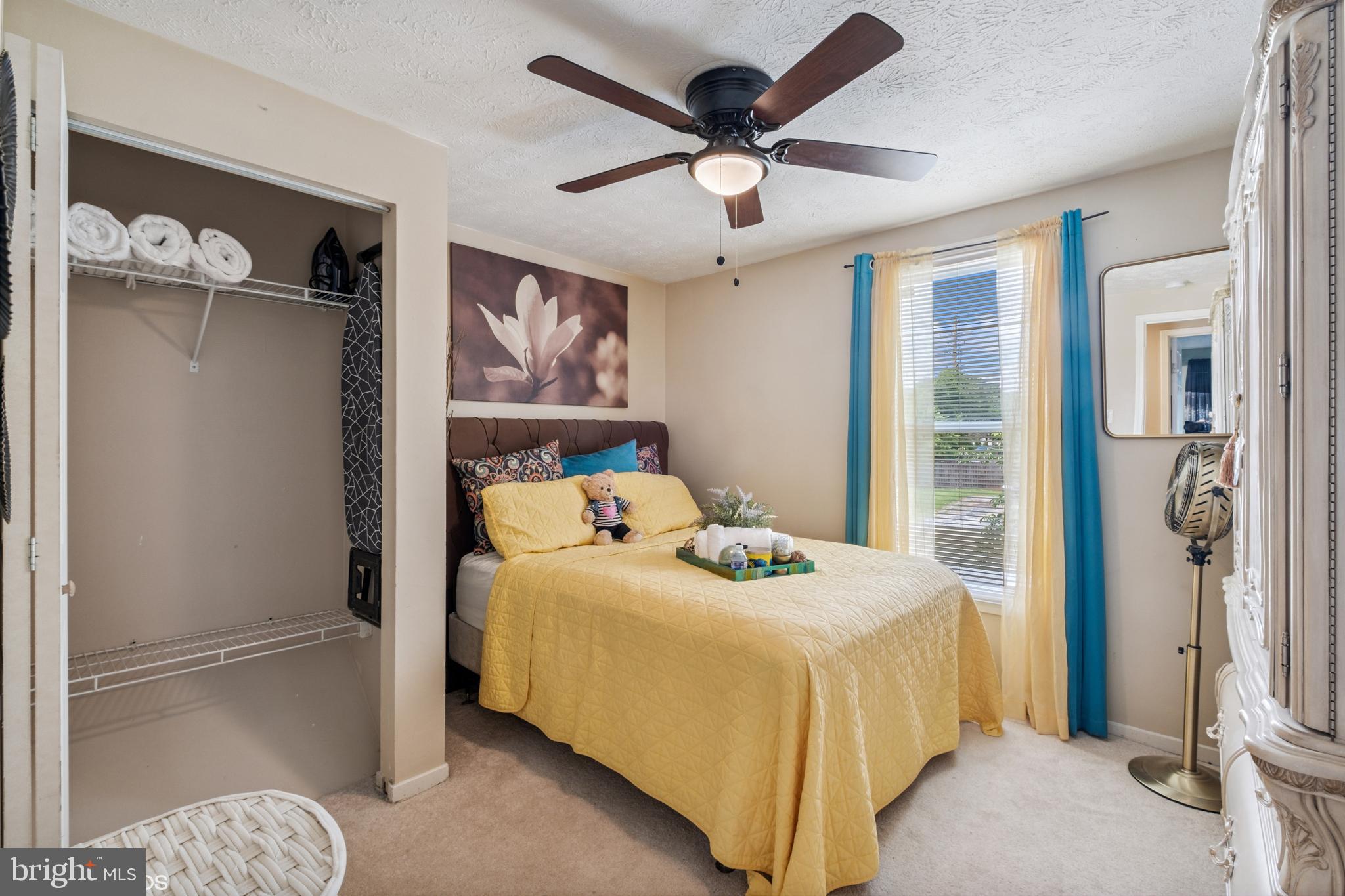 WINDSOR - Residential