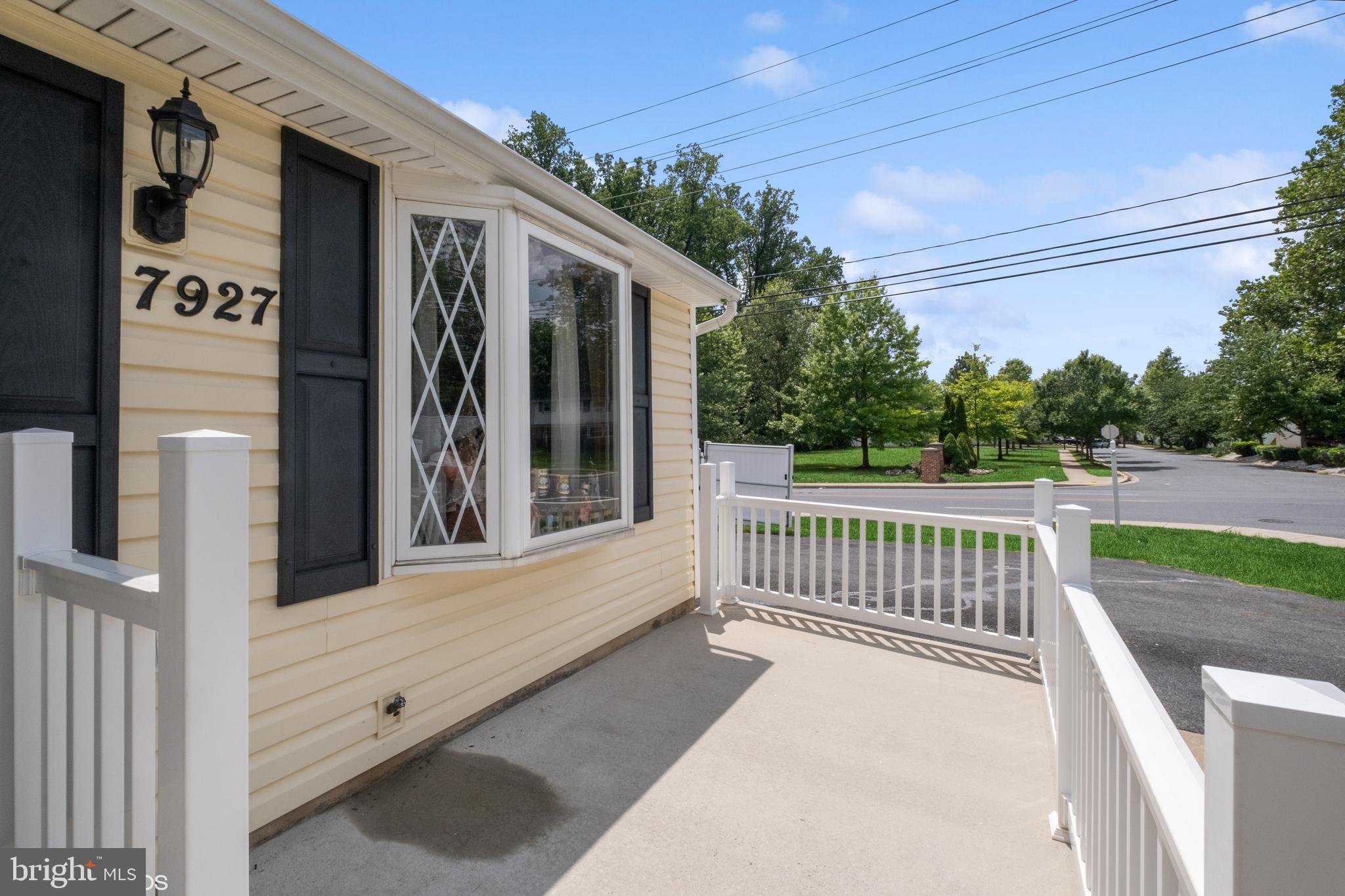 WINDSOR - Residential