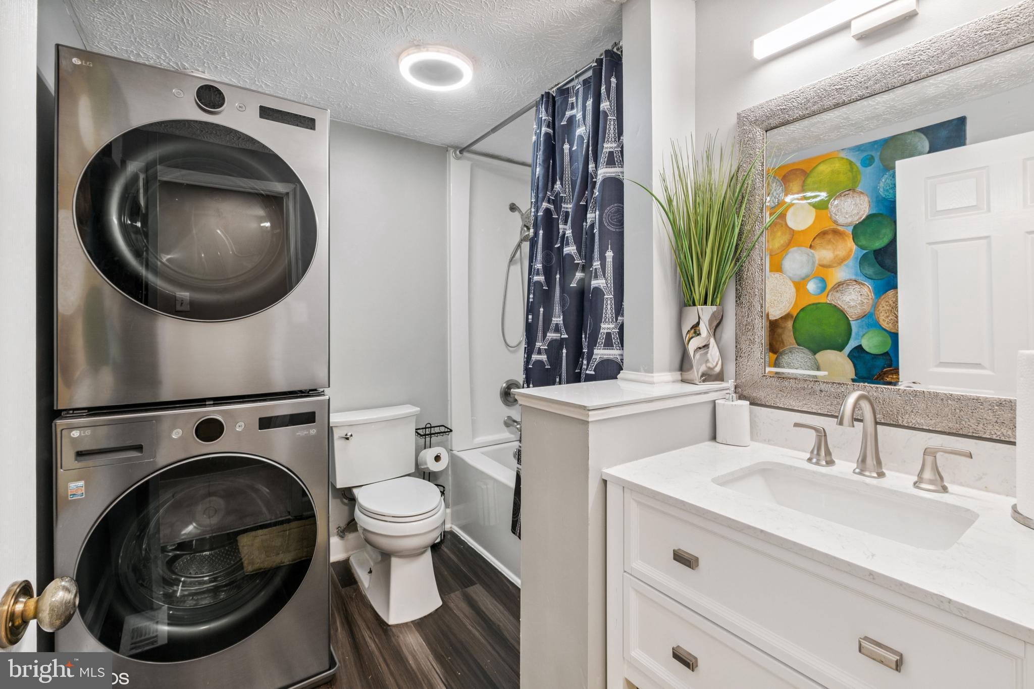 WINDSOR - Residential