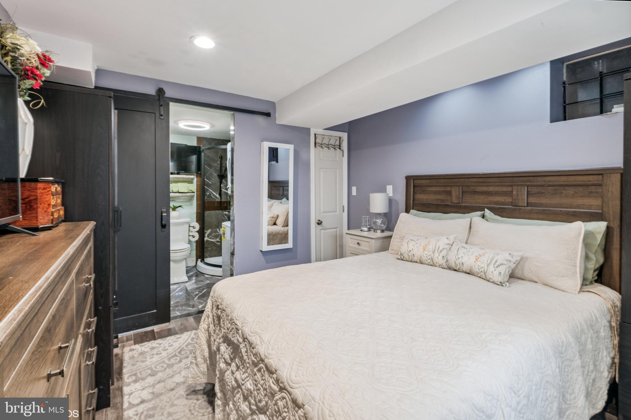 WINDSOR - Residential