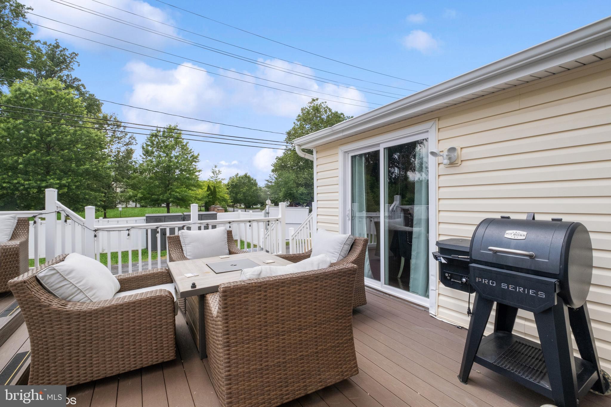 WINDSOR - Residential