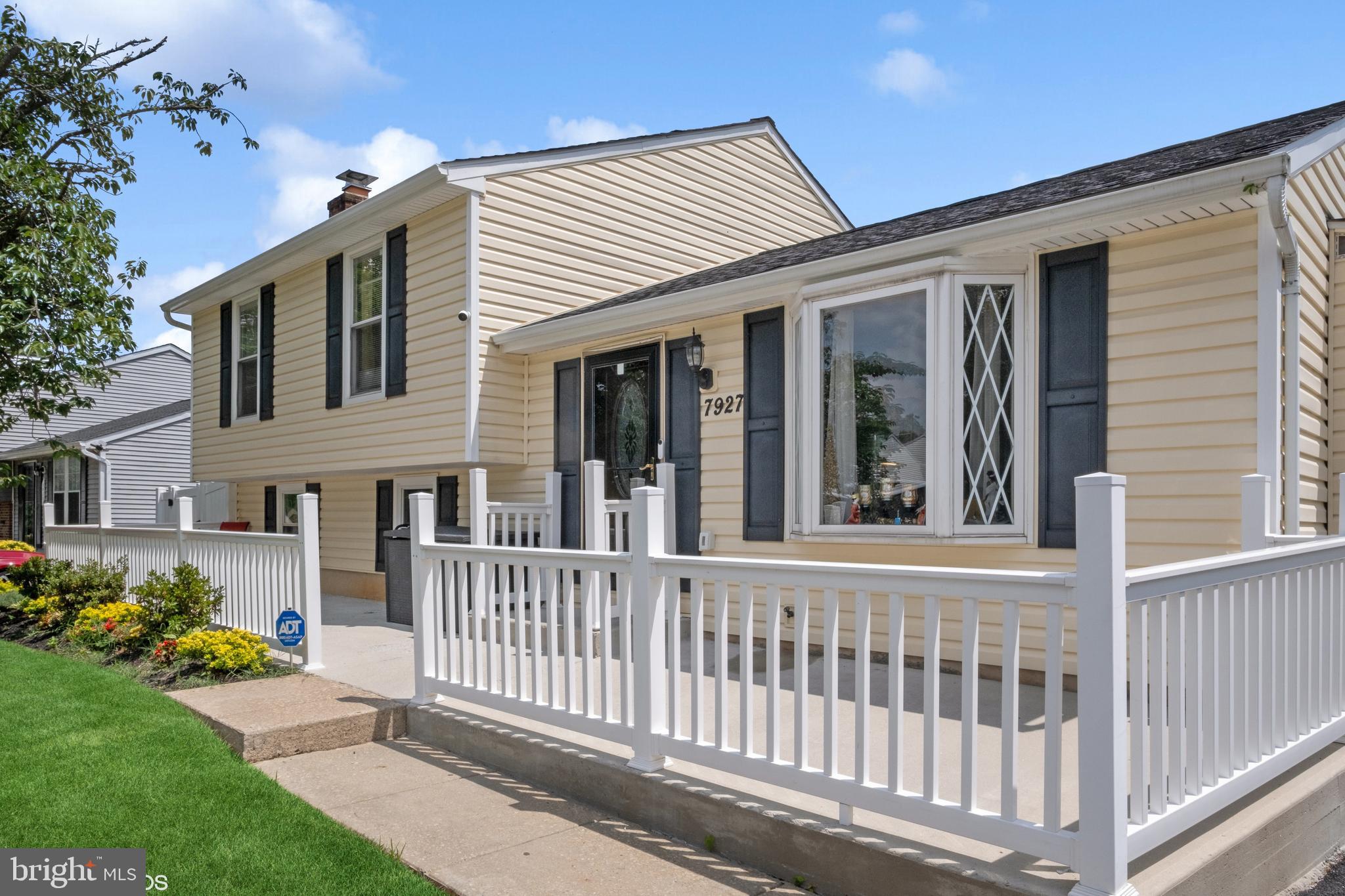 WINDSOR - Residential