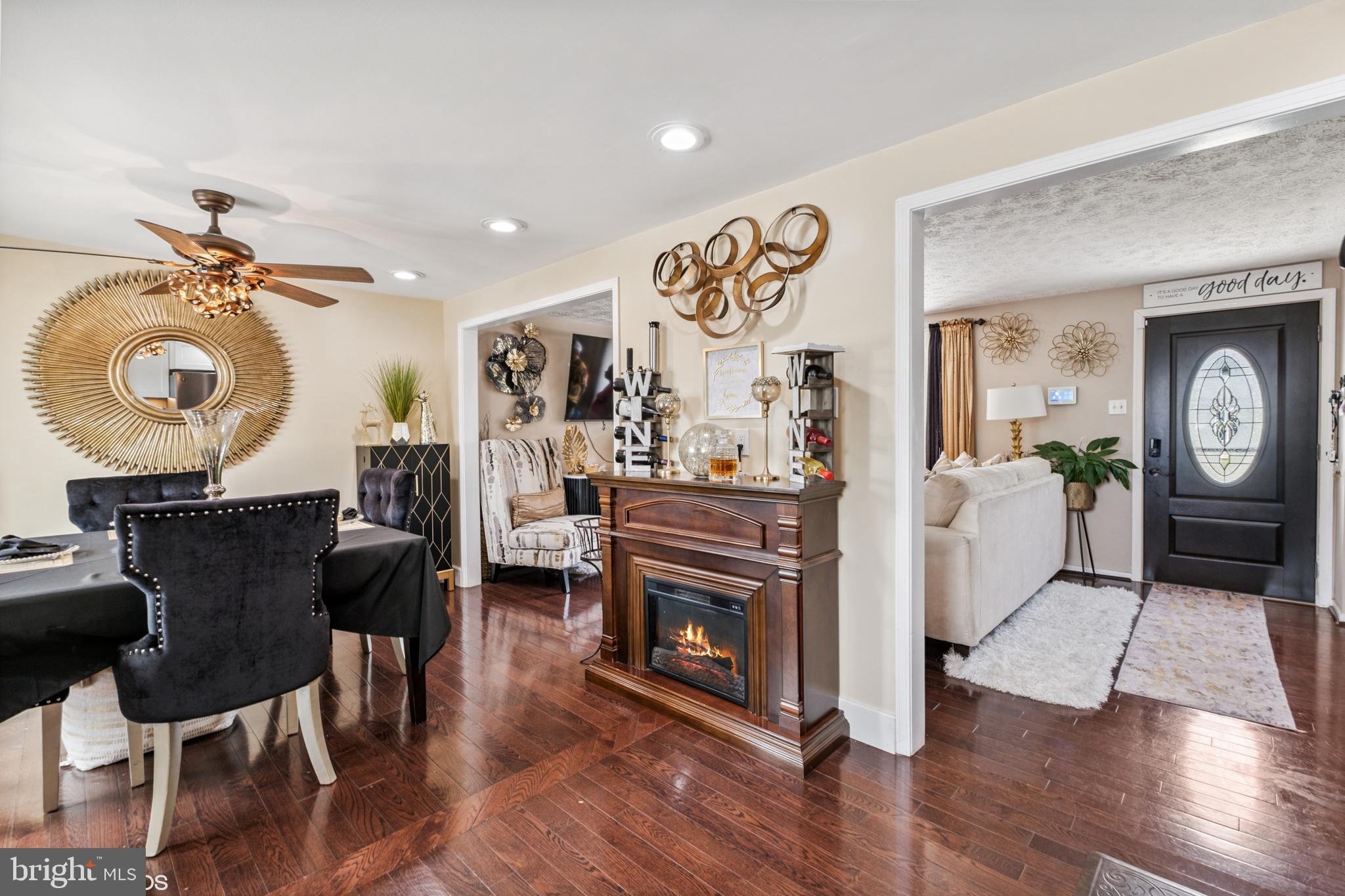 WINDSOR - Residential