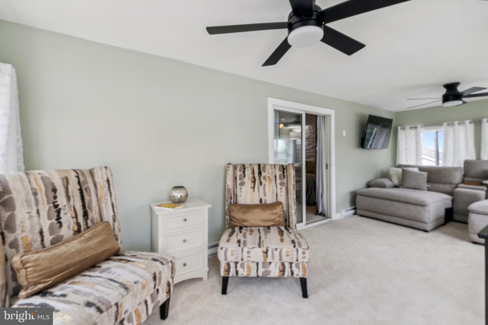 WINDSOR - Residential