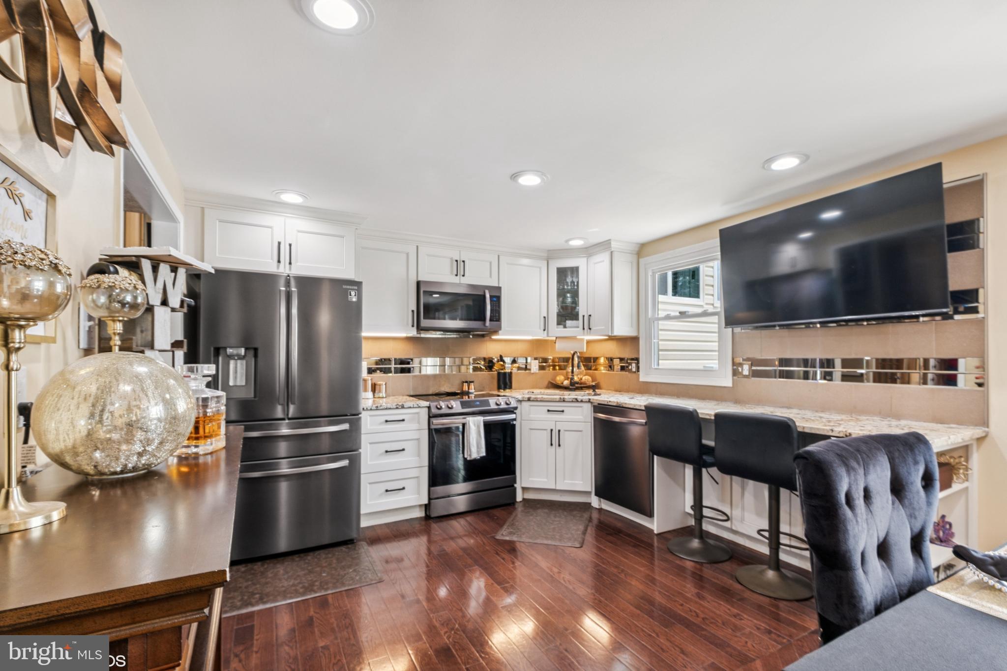 WINDSOR - Residential