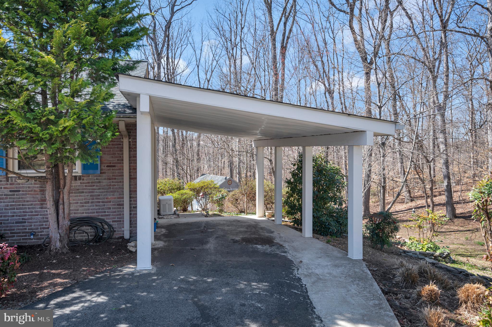 SPRING VALLEY - Residential