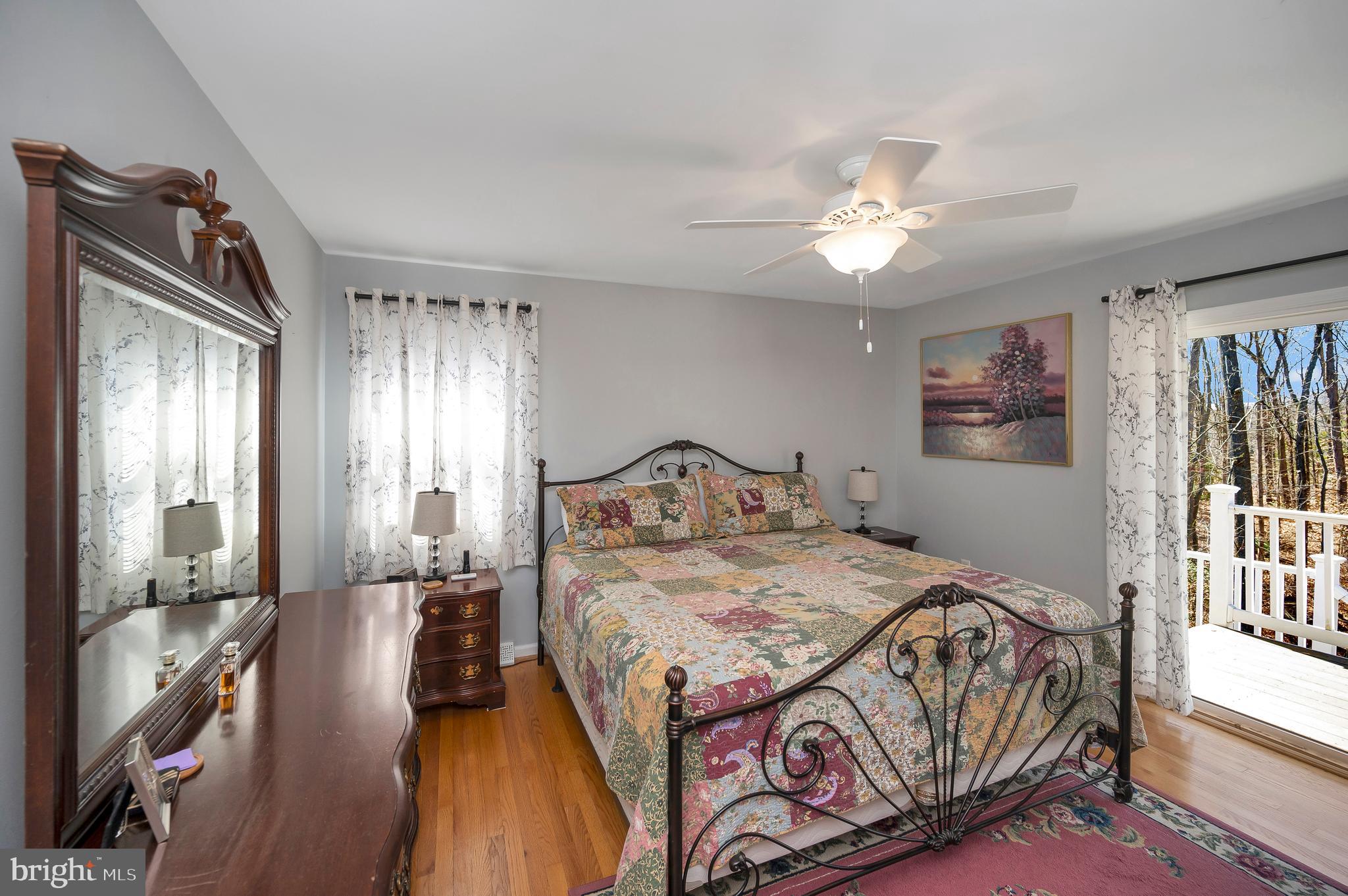 SPRING VALLEY - Residential