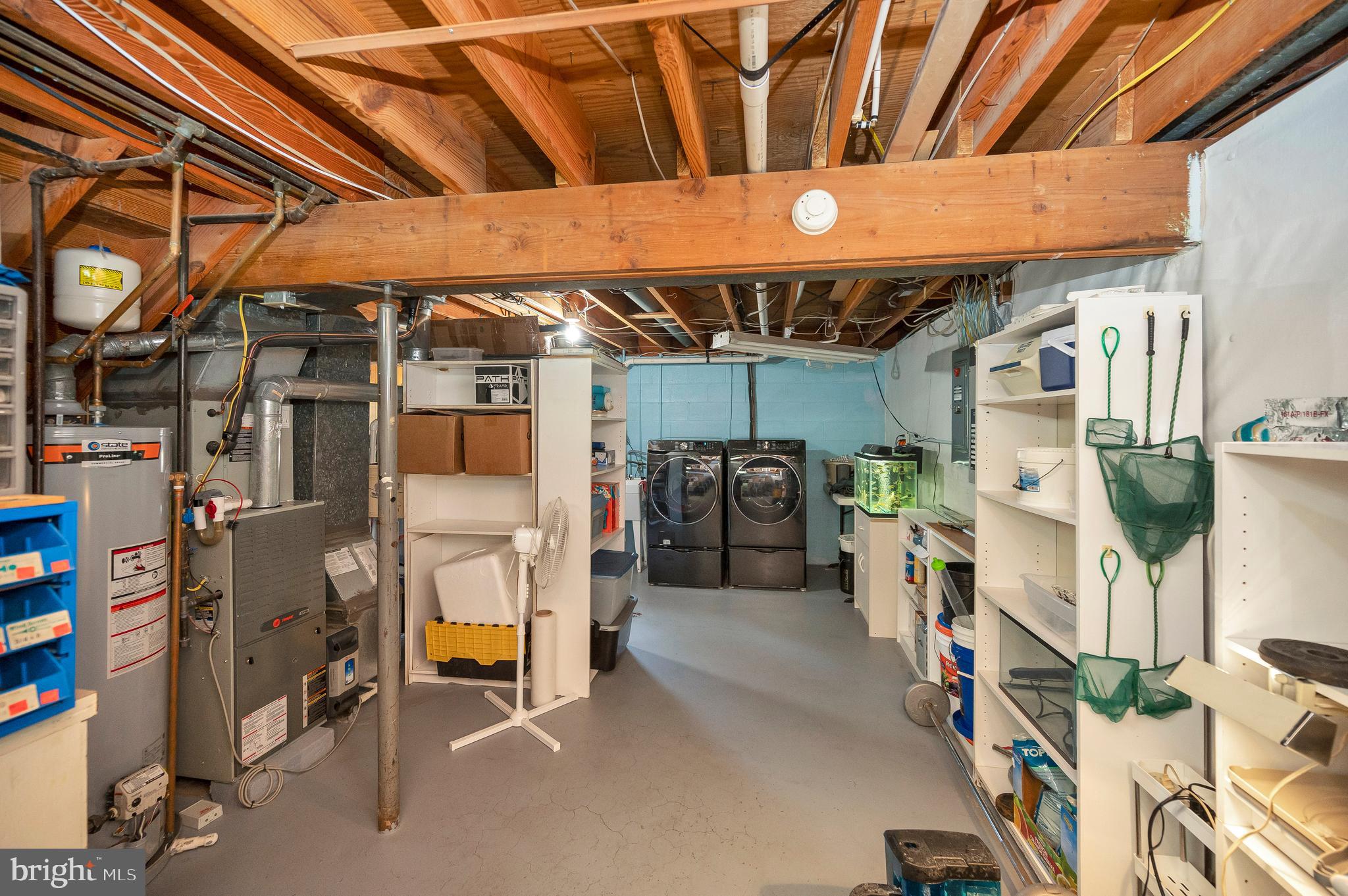 SPRING VALLEY - Residential