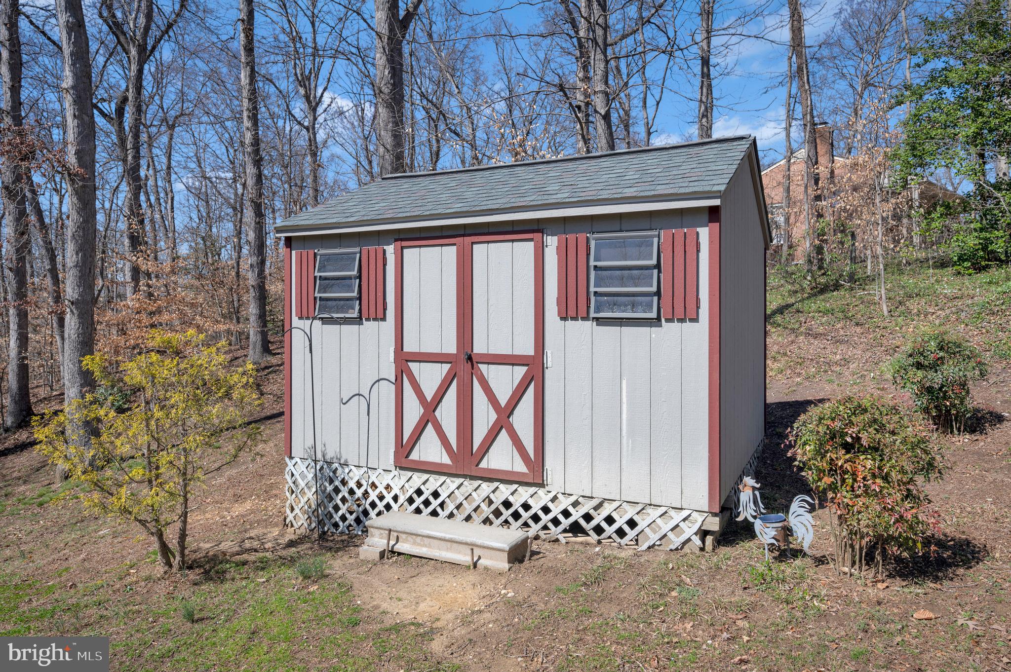 SPRING VALLEY - Residential