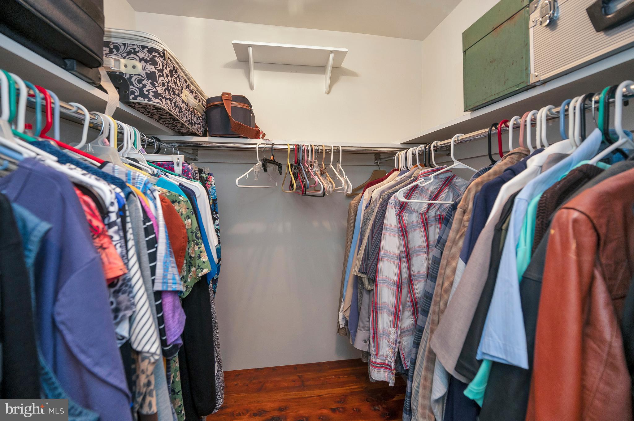 SPRING VALLEY - Residential