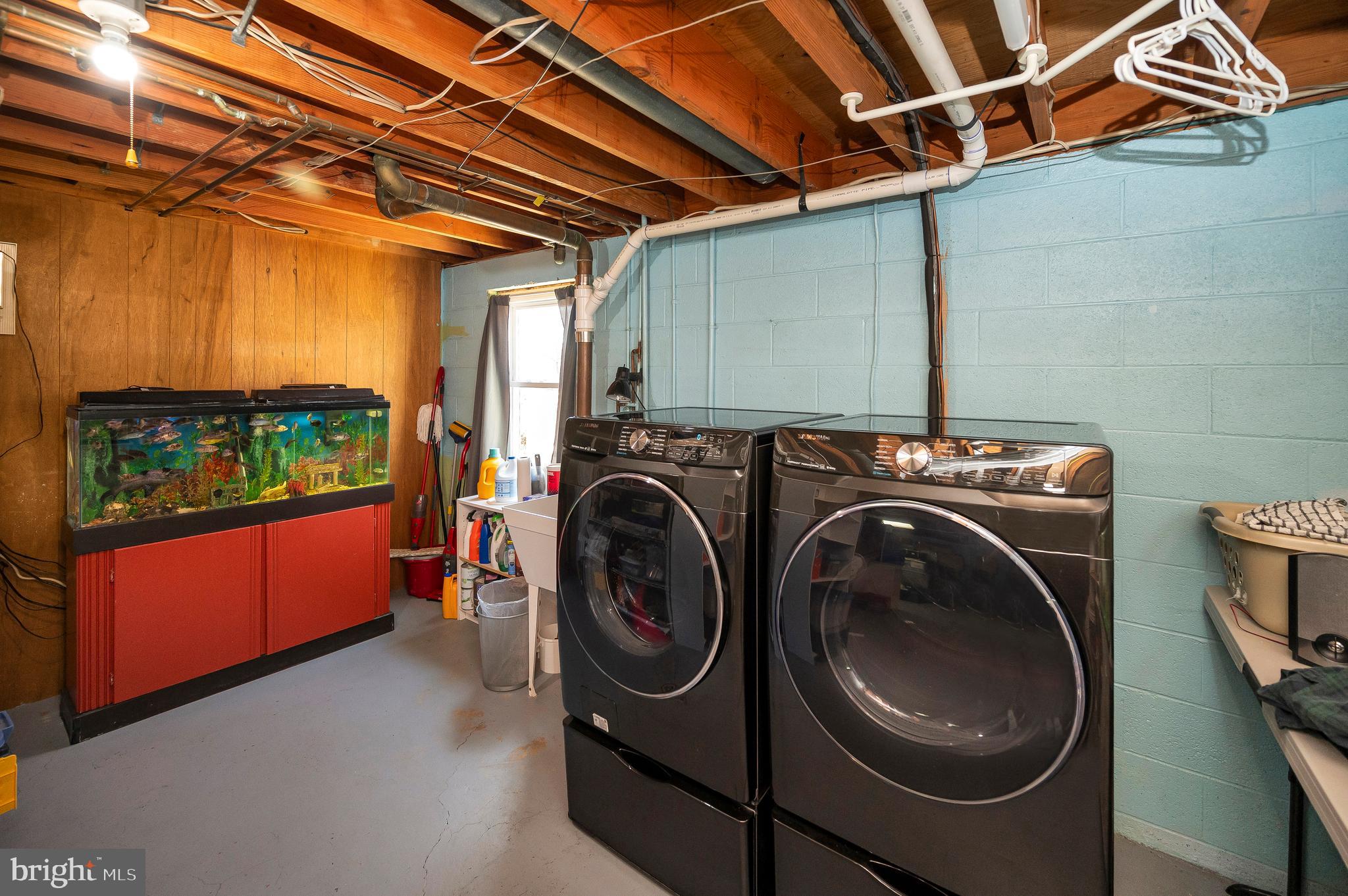 SPRING VALLEY - Residential