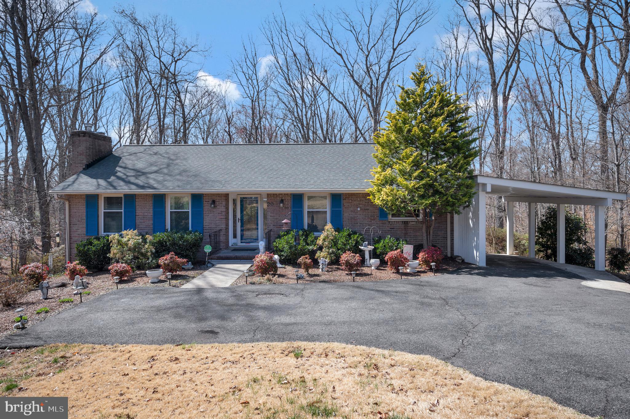 SPRING VALLEY - Residential