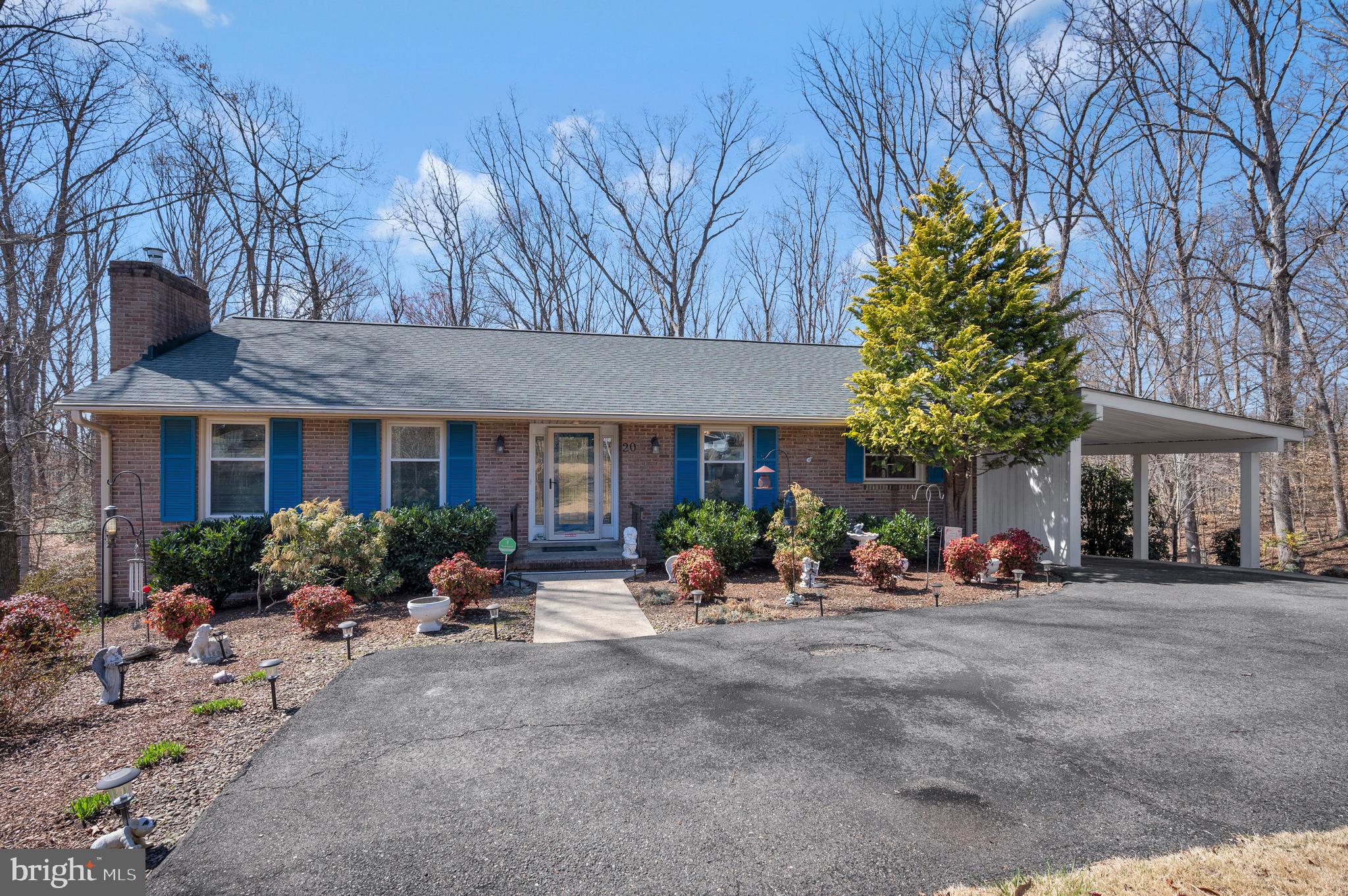 SPRING VALLEY - Residential