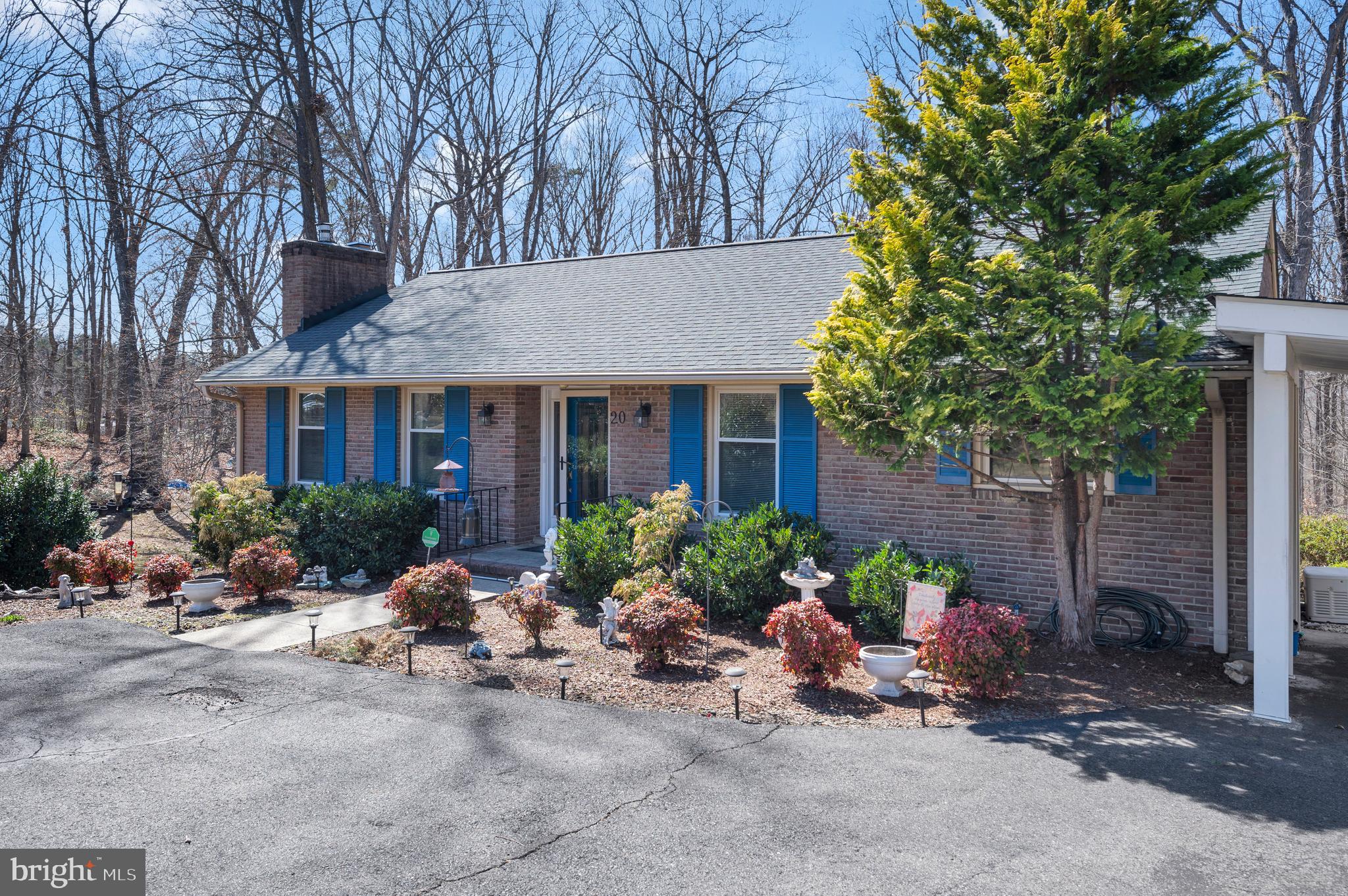 SPRING VALLEY - Residential