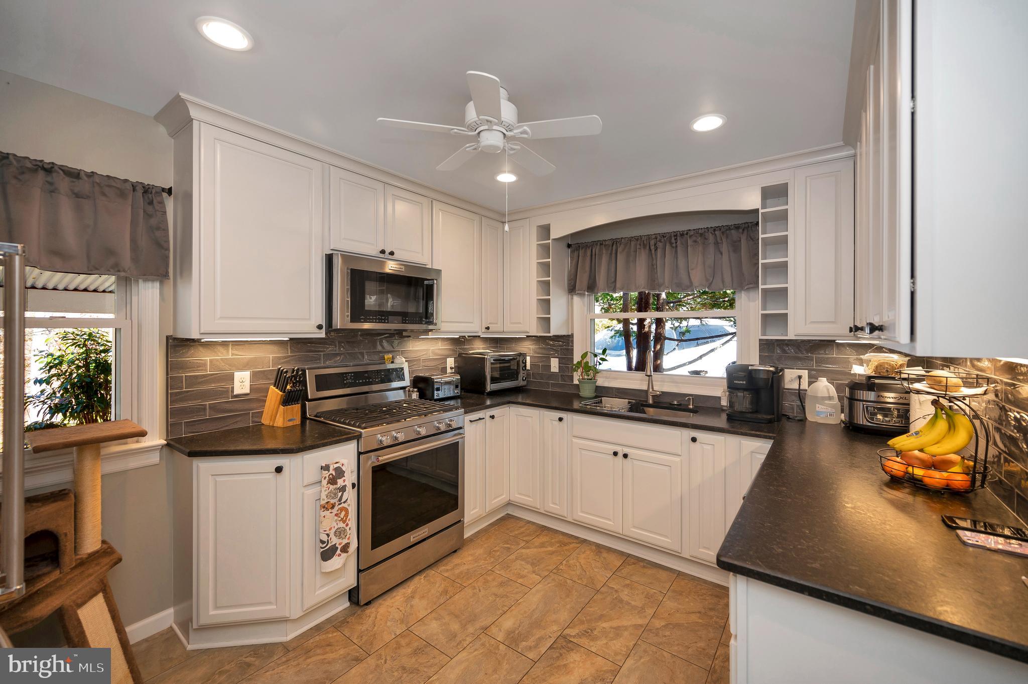 SPRING VALLEY - Residential