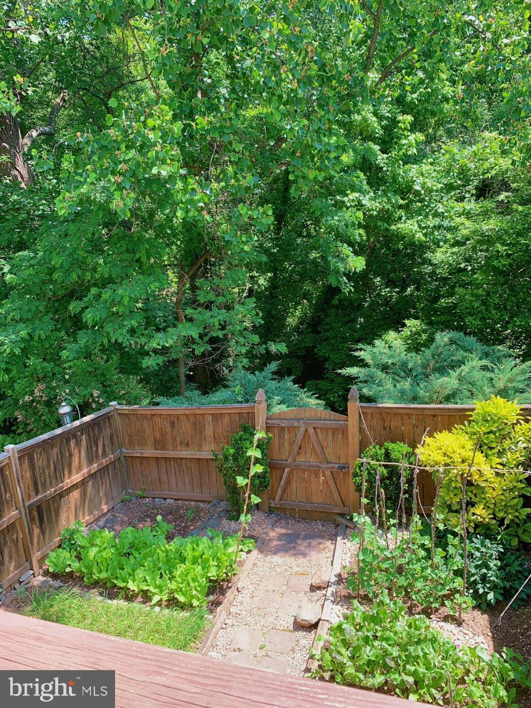 GERMANTOWN ESTATES - Residential