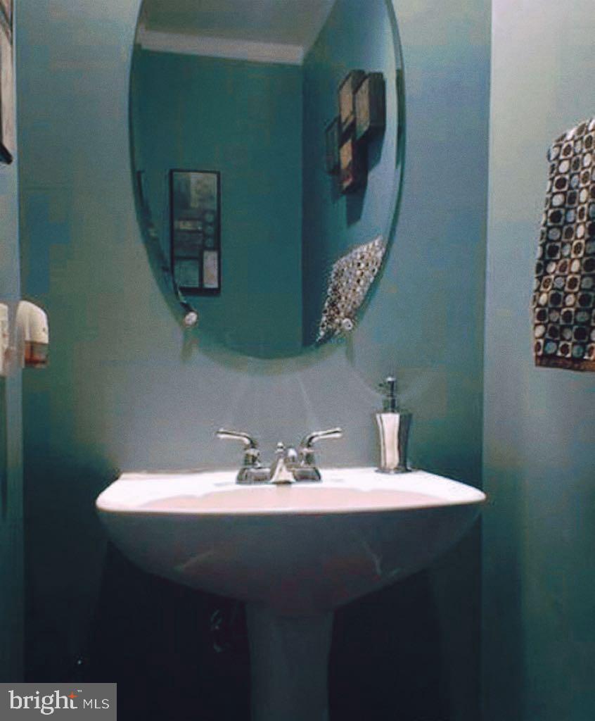 GERMANTOWN ESTATES - Residential