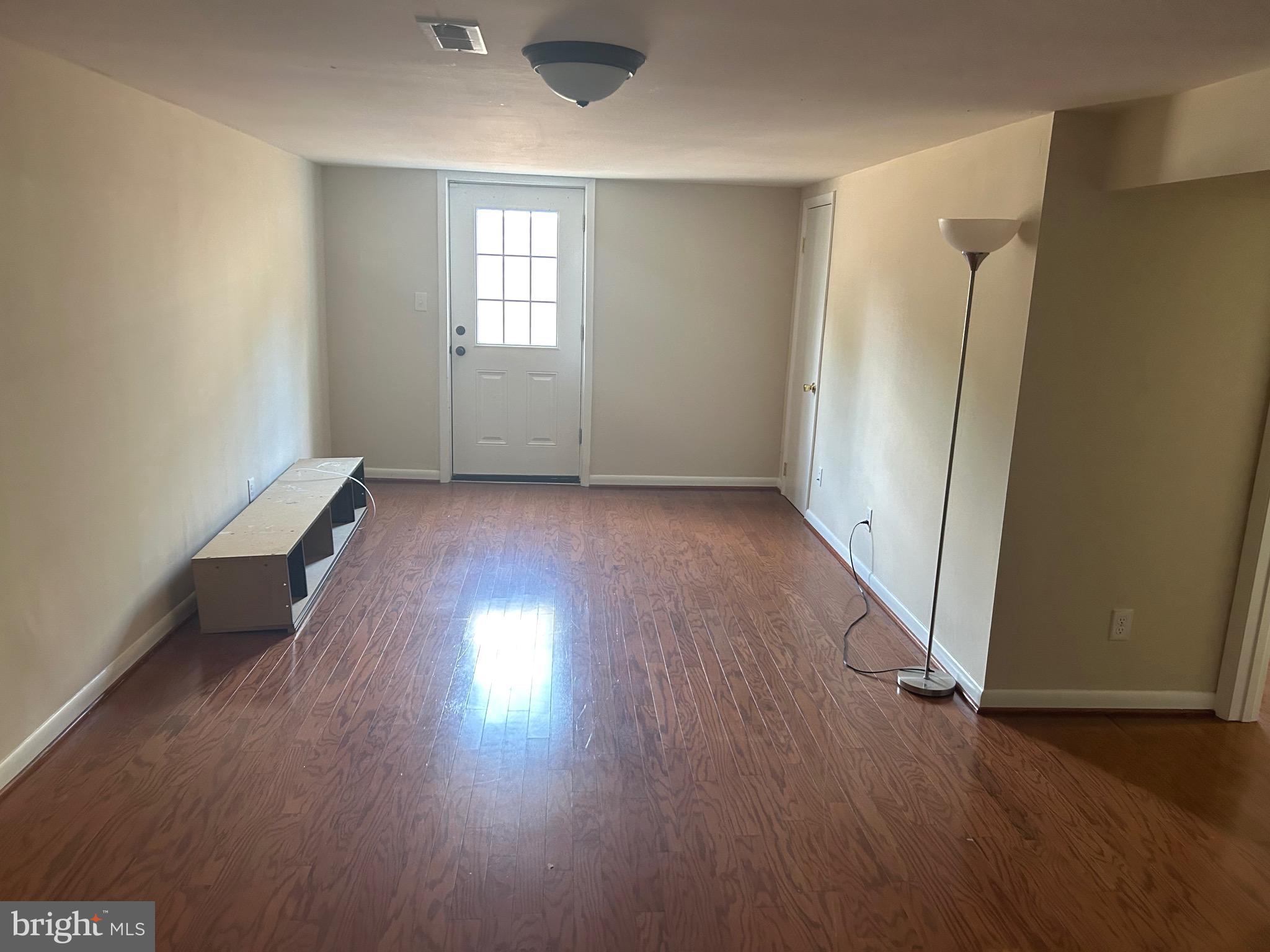 MANASSAS PARK - Residential