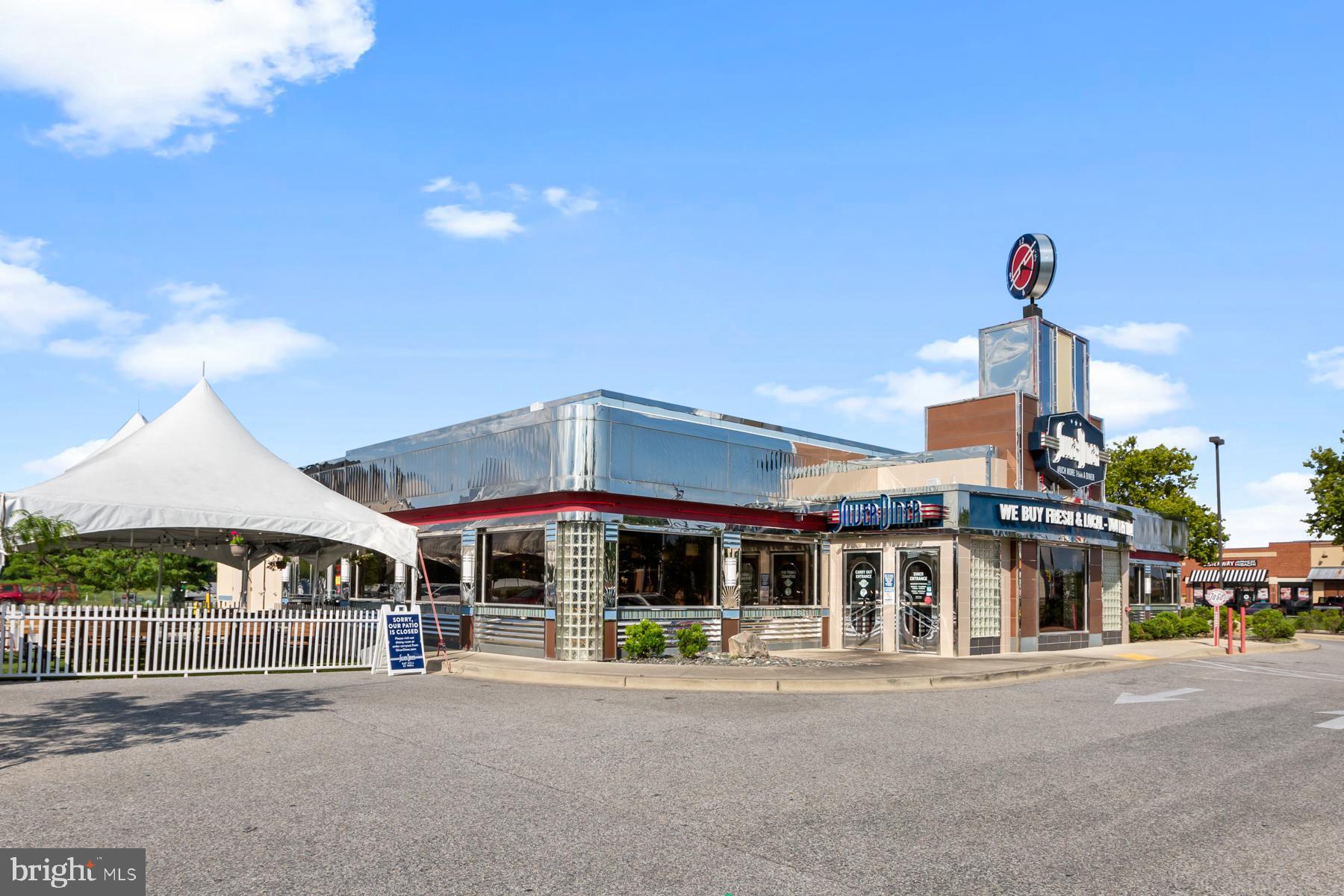 FIELDSIDE AT ST CHARLES - Residential Lease