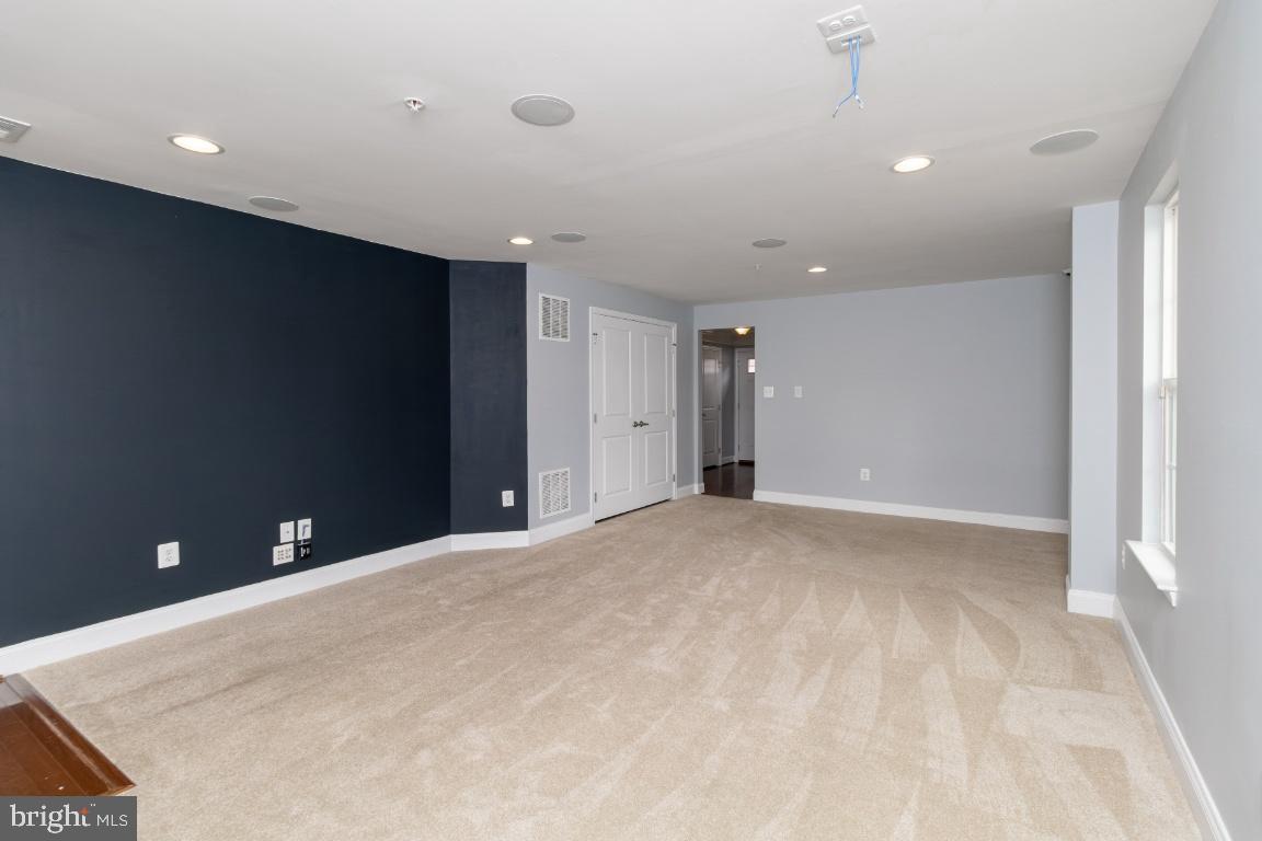 FIELDSIDE AT ST CHARLES - Residential Lease