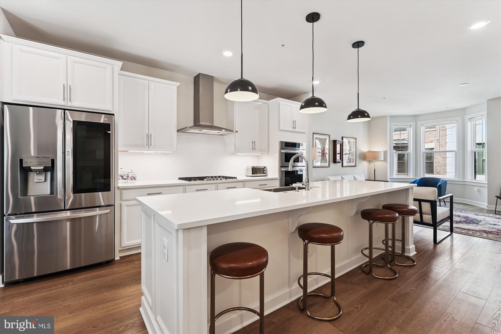 205 MARKET SQUARE NW 15