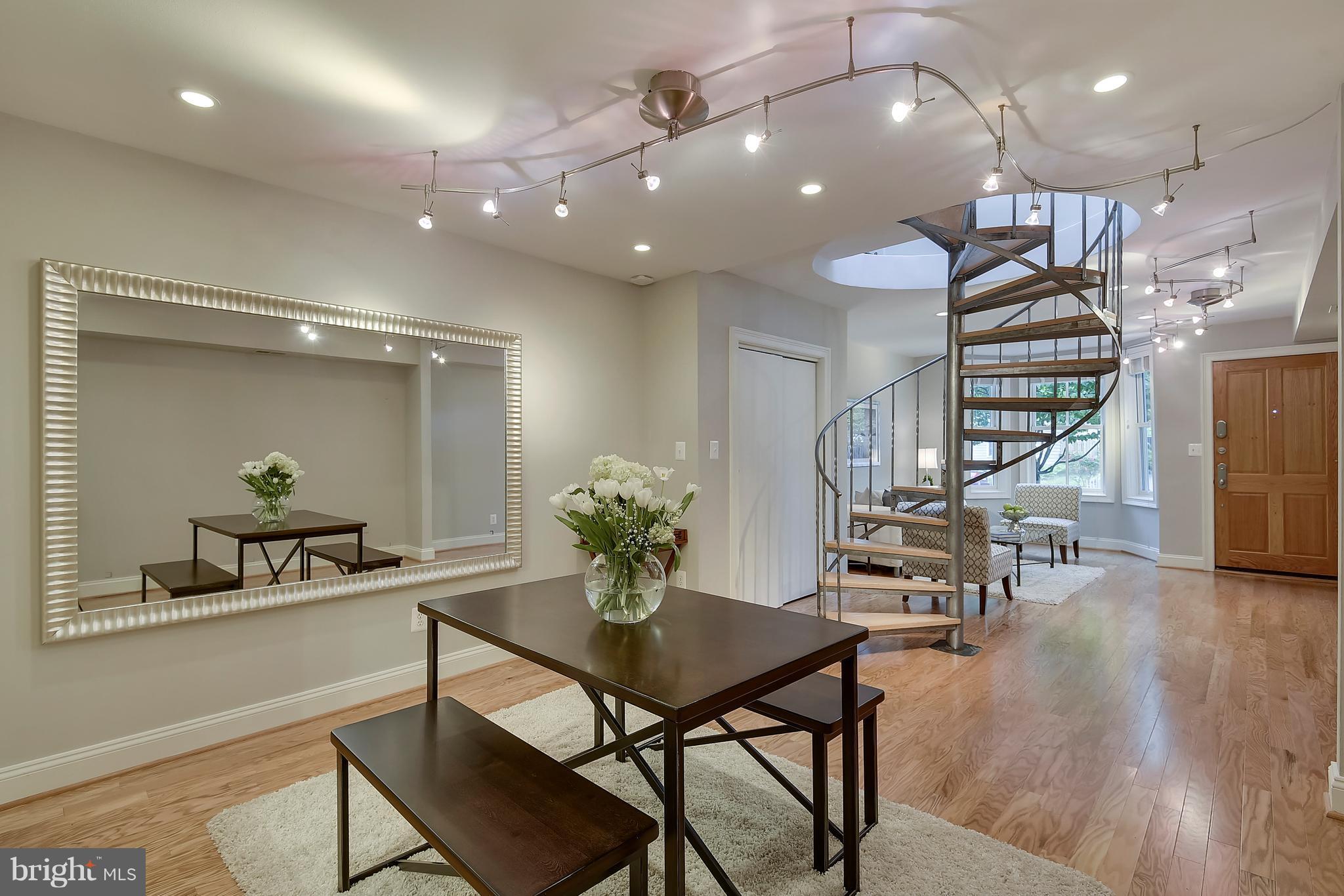 CARRIAGE WORKS - Residential