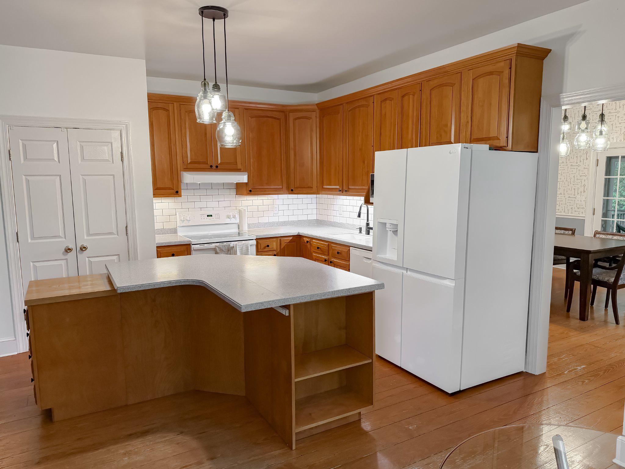 ESPERANZA FARMS - Residential