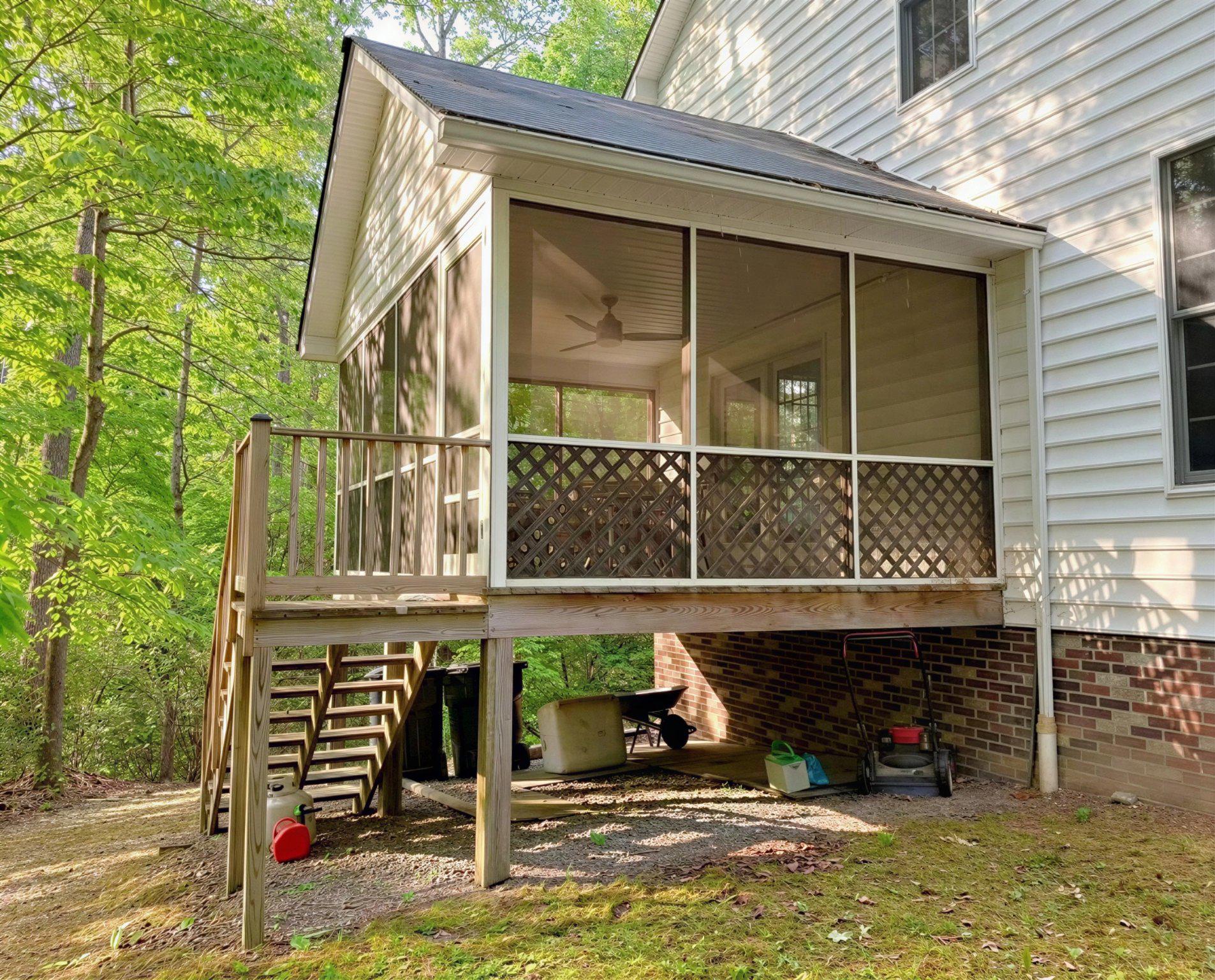 ESPERANZA FARMS - Residential