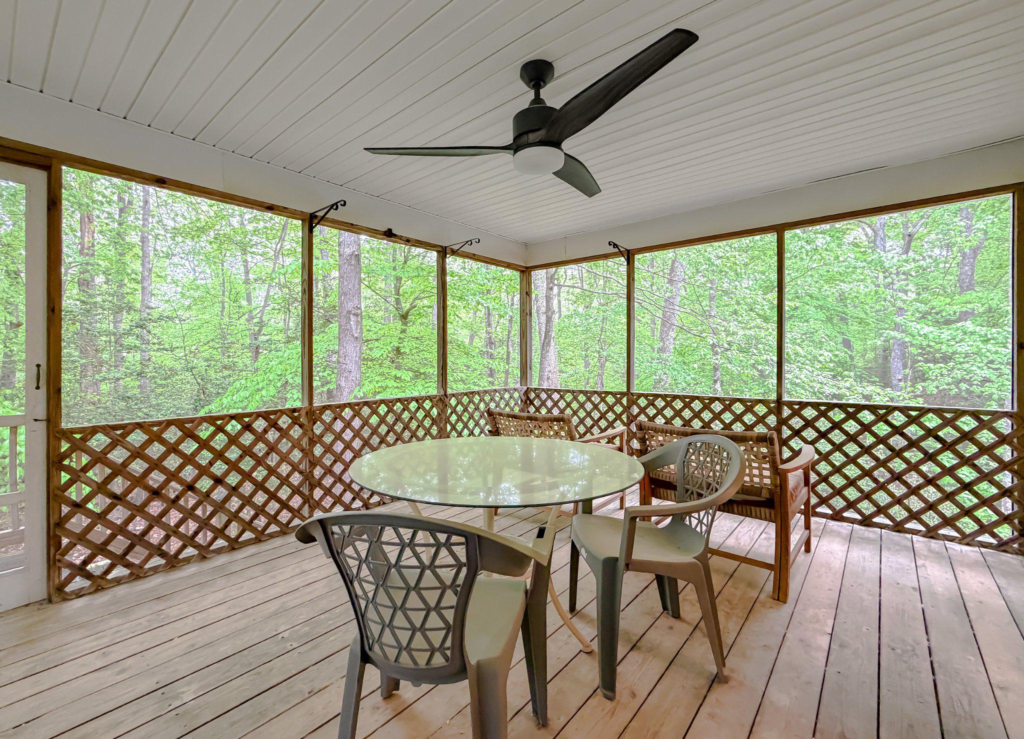 ESPERANZA FARMS - Residential