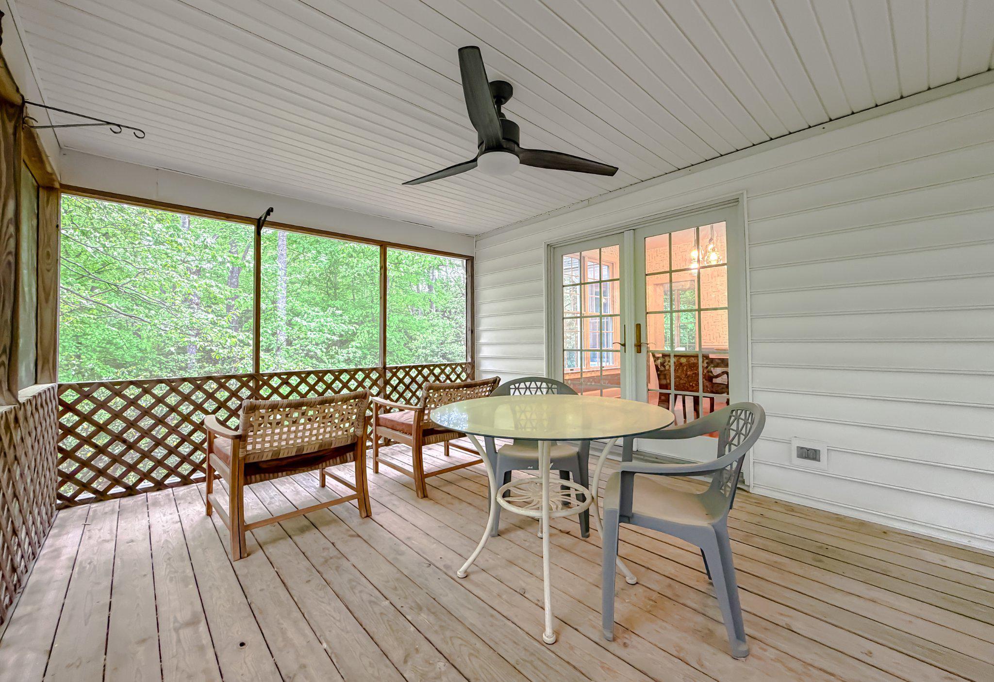 ESPERANZA FARMS - Residential