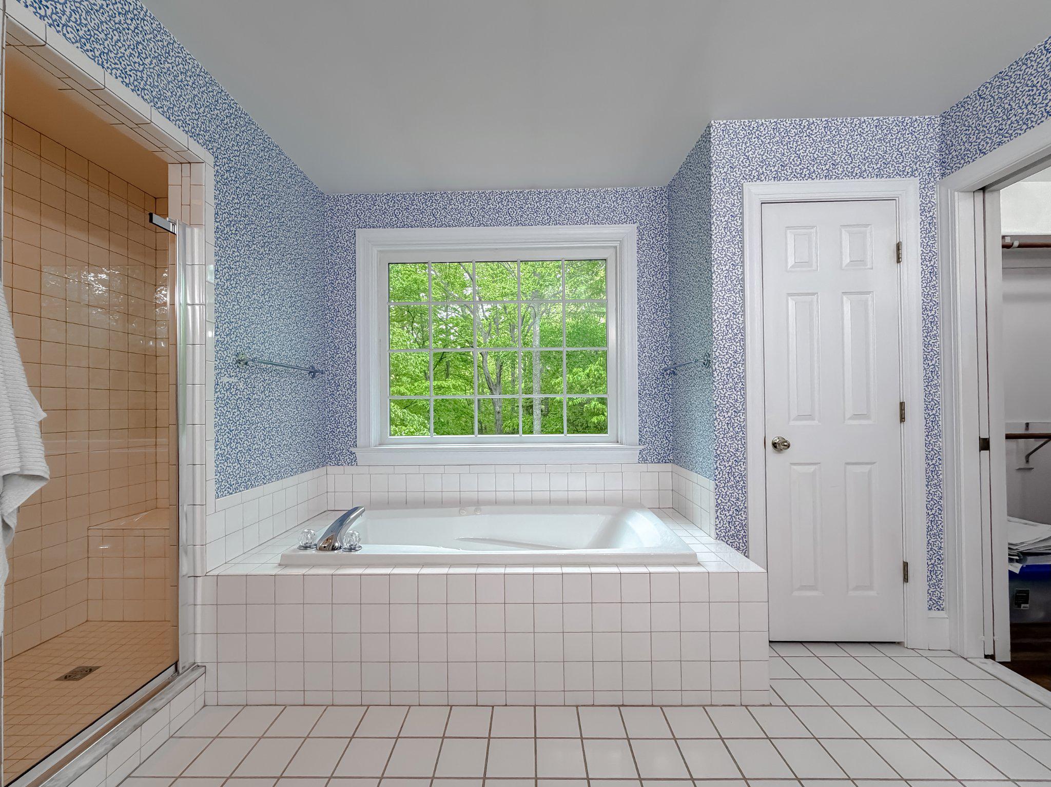 ESPERANZA FARMS - Residential