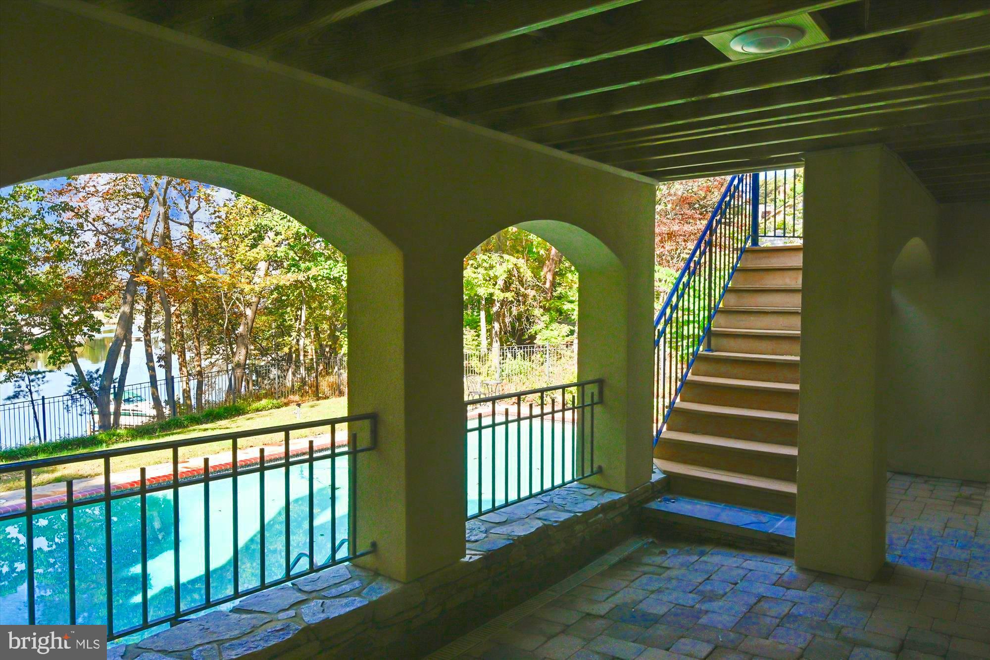 ULMSTEAD COVE - Residential