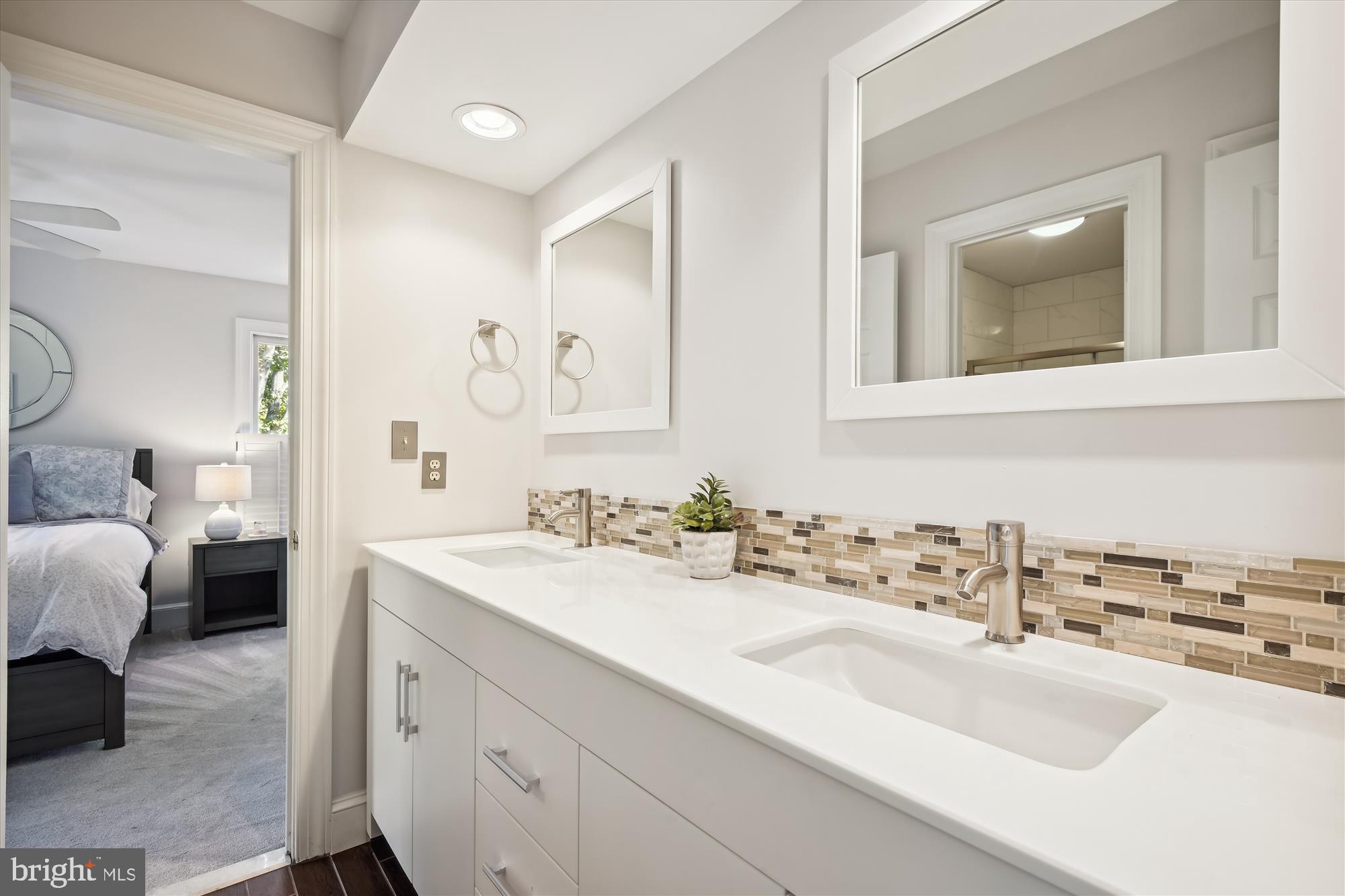 ULMSTEAD COVE - Residential