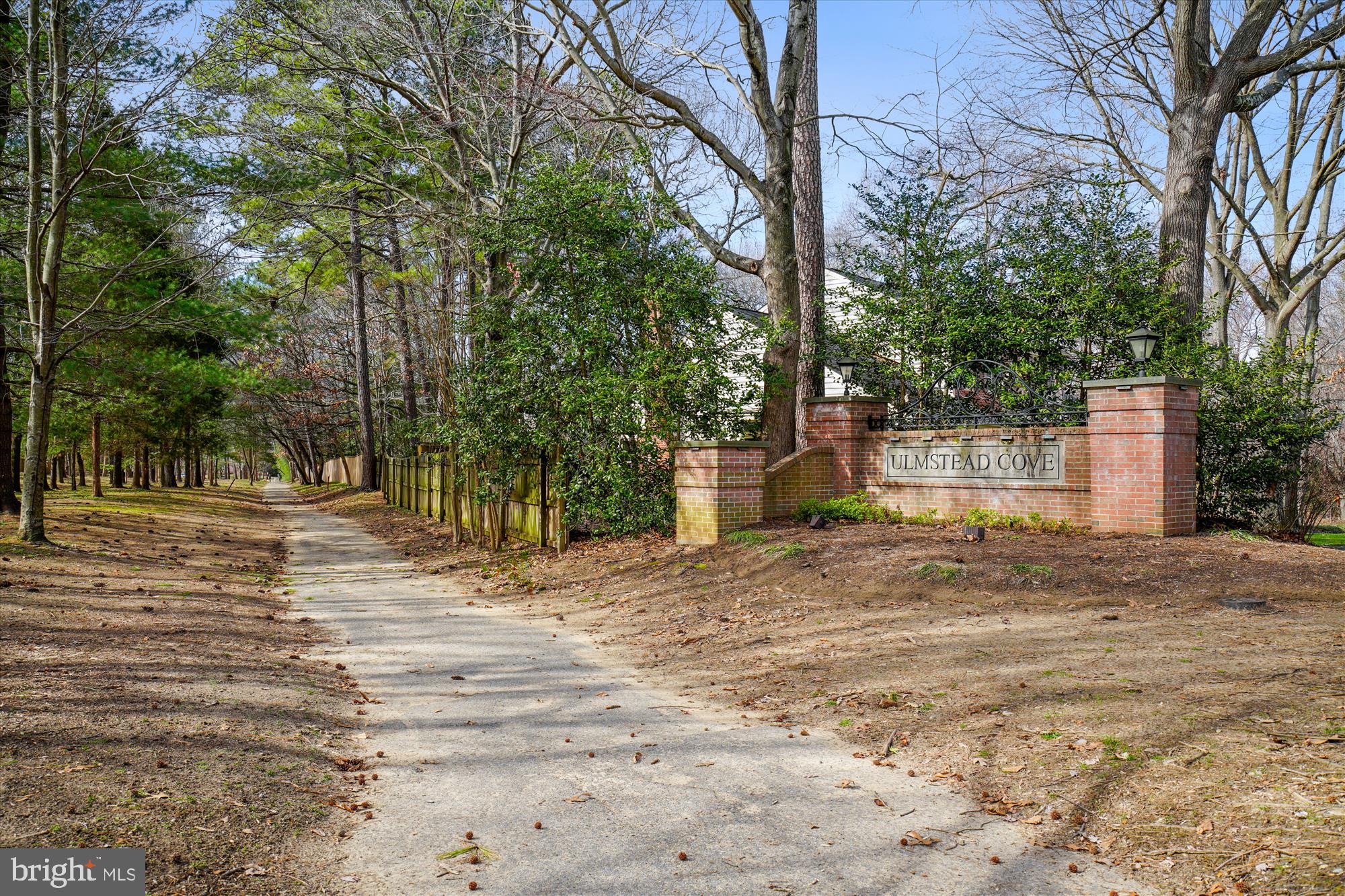 ULMSTEAD COVE - Residential