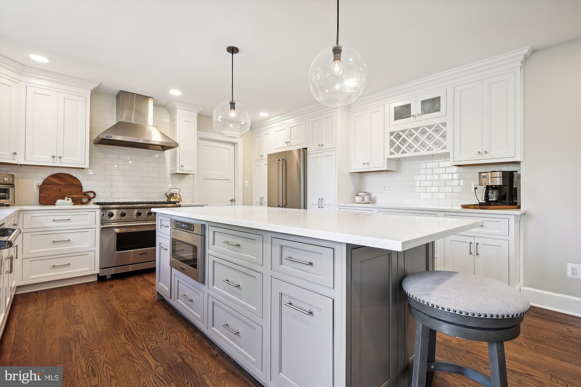 ULMSTEAD COVE - Residential